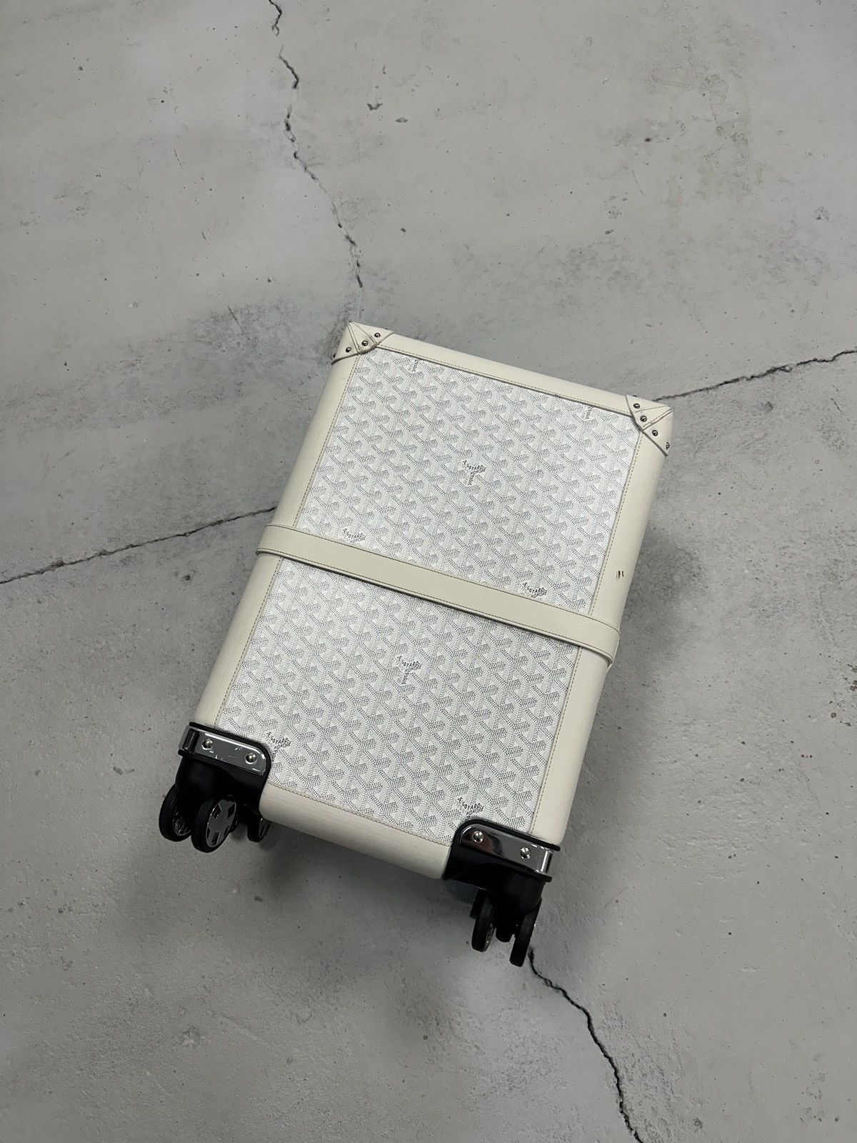 Goyard Goyard Bourget PM Trolley Suitcase White 23L Size ONE SIZE - 3 Thumbnail