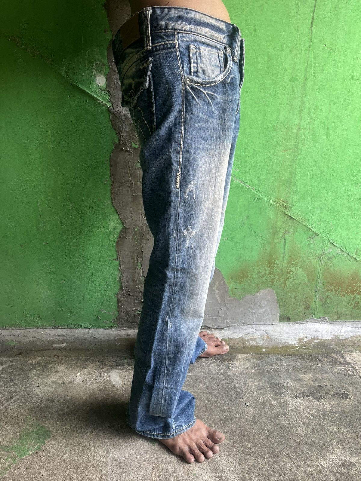 Isamu Katayama Backlash Vintage Buckaroo Distressed Flare Denim - Y2K Style Size US 31 - 10 Thumbnail