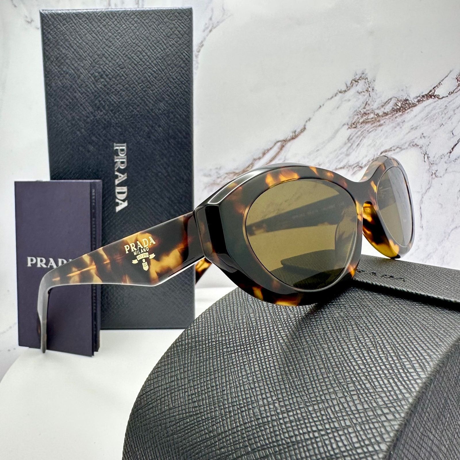 PRADA New Sunglasses Symbole Logo Brown Tortoise Cat Eye