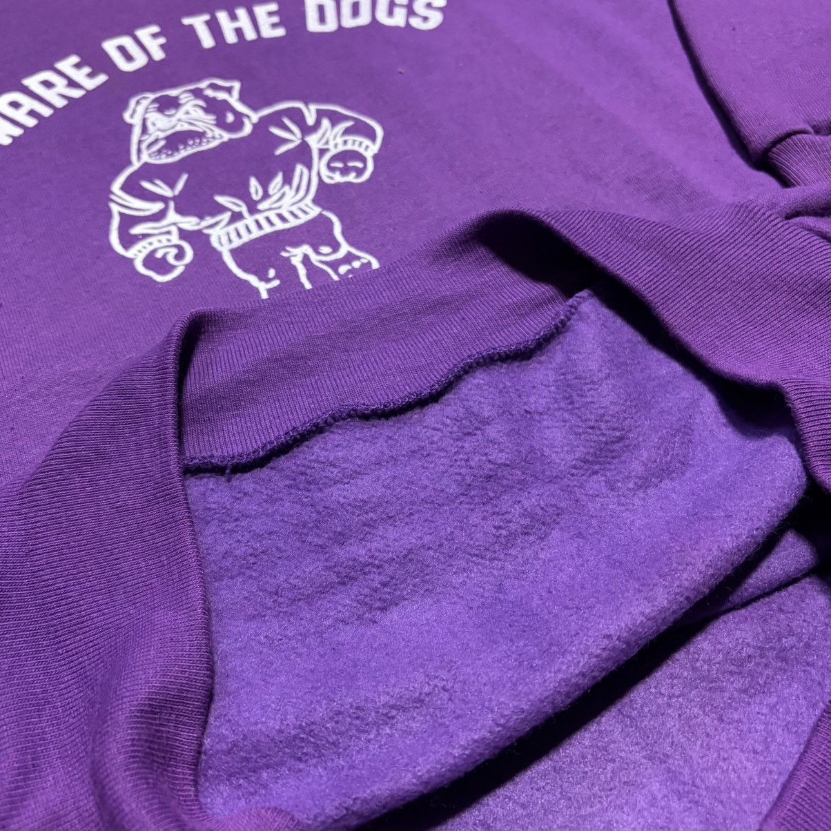 Vintage Vintage 80s Healthknit Crewneck Sweatshirt Raglan Bull Dogs Size US XL / EU 56 / 4 - 7 Thumbnail