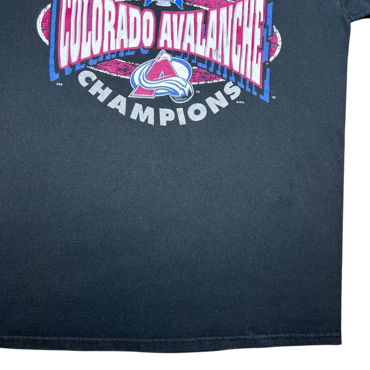 NHL 96 NHL Colorado Avalanche Stanley Cup Champions Graphic Tee Size US XL / EU 56 / 4 - 8 Thumbnail