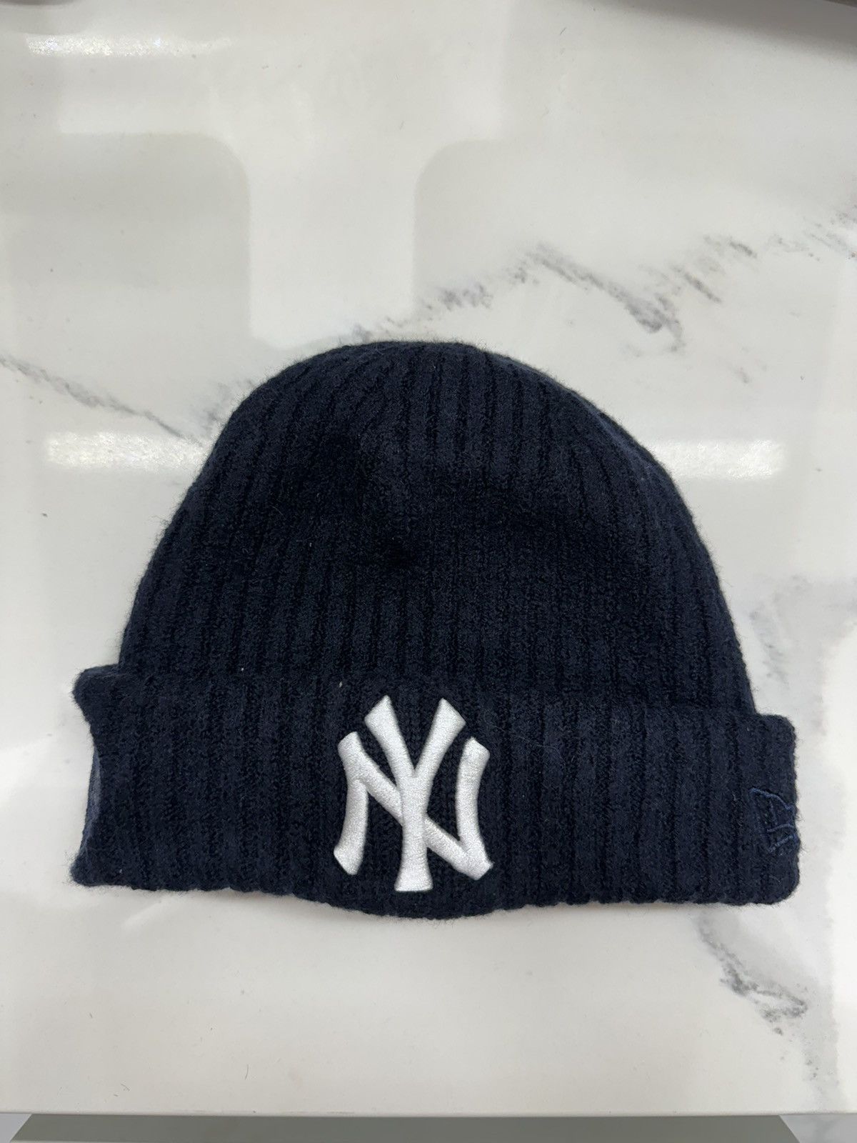 Kith Kith x New Era x Yankees x Winter Hat Size ONE SIZE - 1 Thumbnail