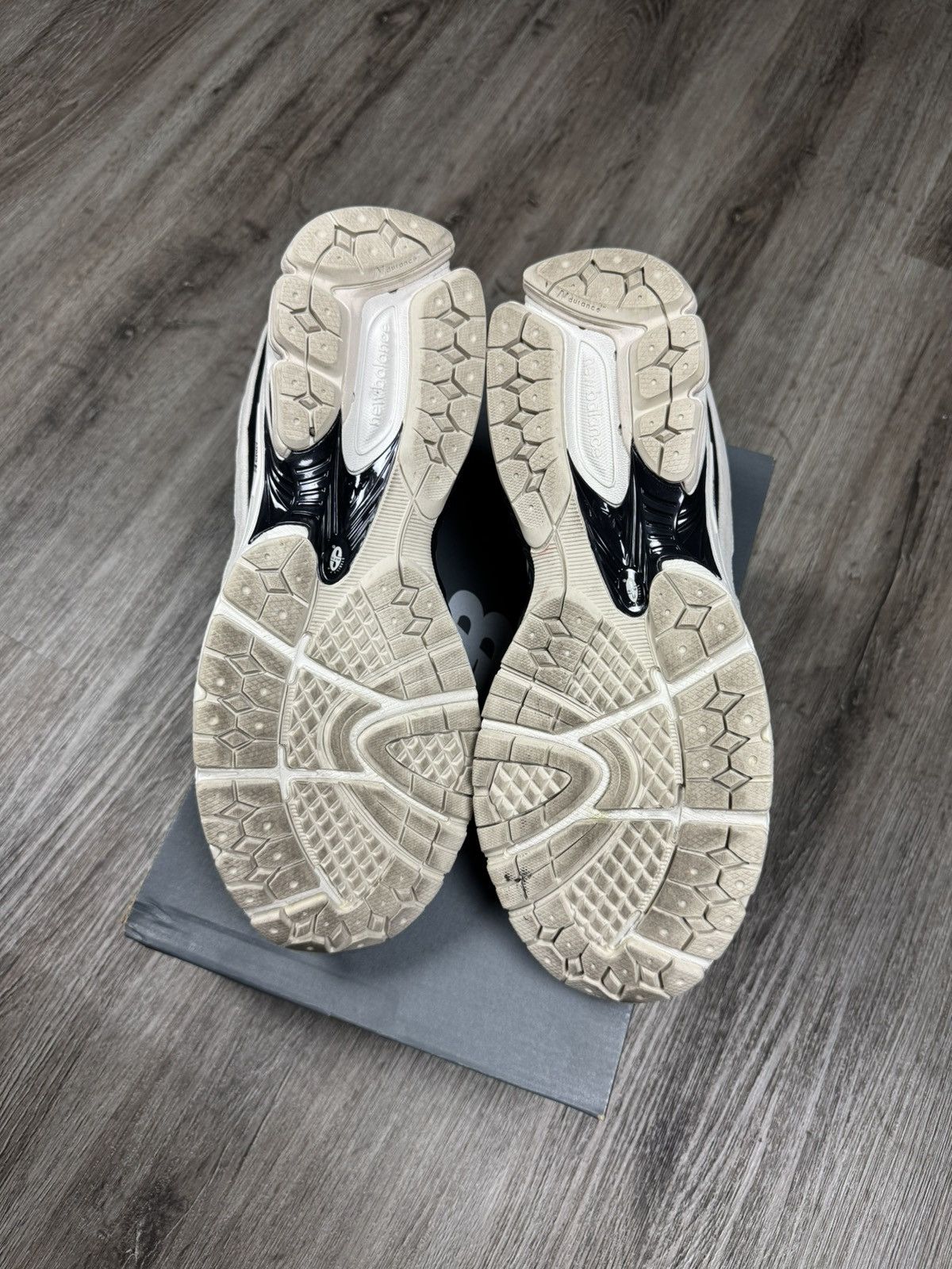 New Balance New Balance 2002R Black Beige Size 11.5 Size US 11.5 / EU 44-45 - 5 Thumbnail