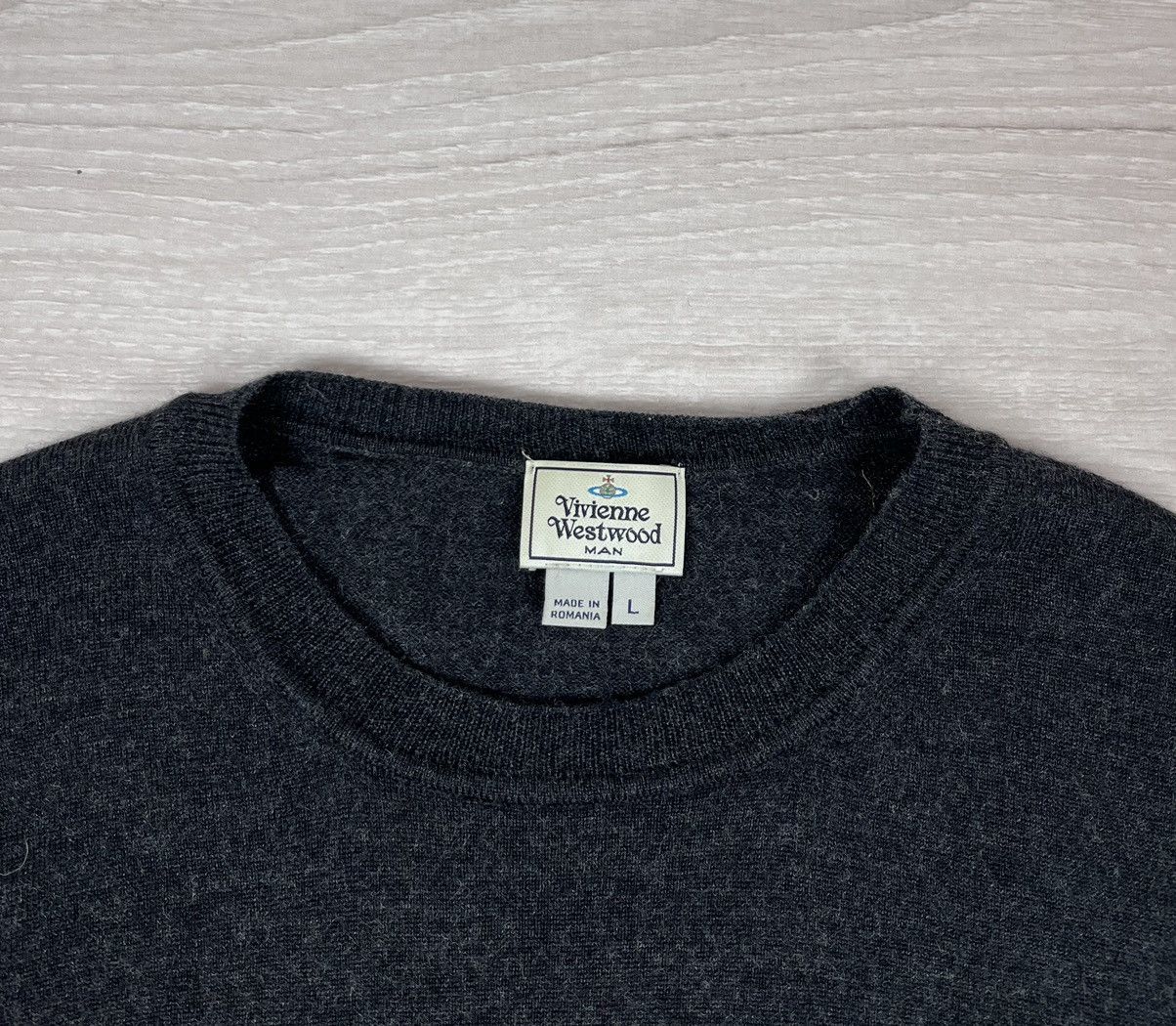 Vivienne Westwood Vivienne Westwood 100% Wool Grey Logo Sweater Size US L / EU 52-54 / 3 - 7 Thumbnail