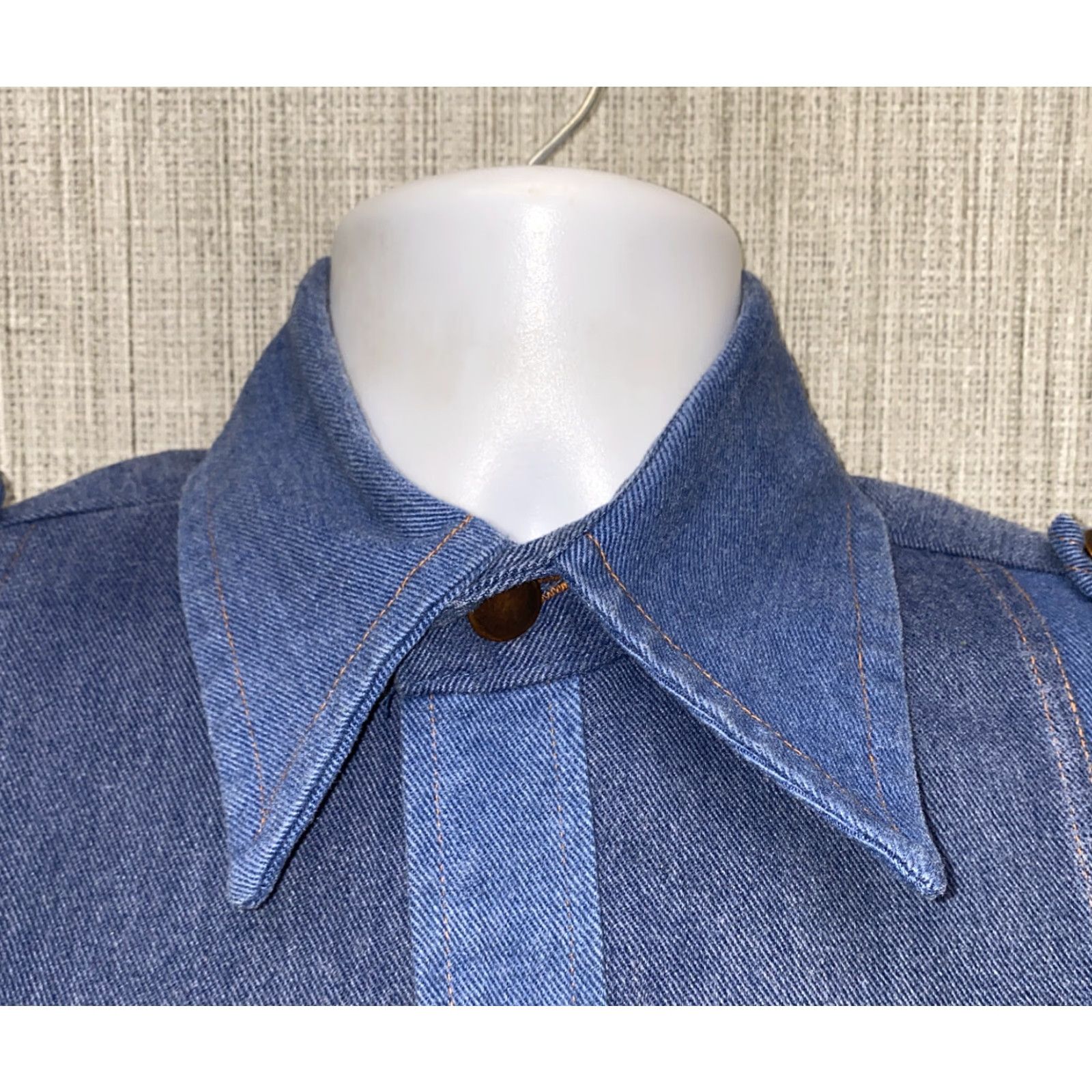 Vintage Big Yank Shirt Men Blue Polyester Blend Long Sleeve Button Front Size M Size US M / EU 48-50 / 2 - 3 Thumbnail