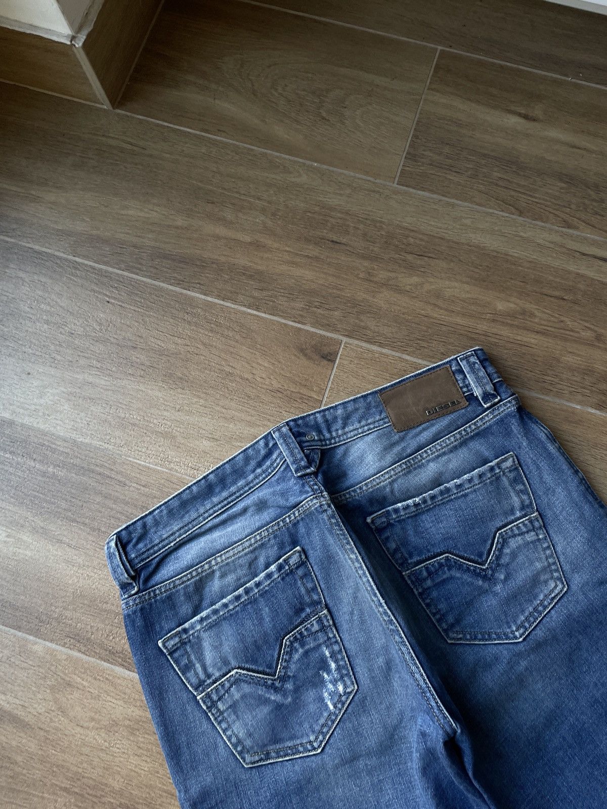 Diesel Diesel Vintage Jeans Avant Garde Flared Japanese Y2K Ripped Size US 32 / EU 48 - 9 Thumbnail