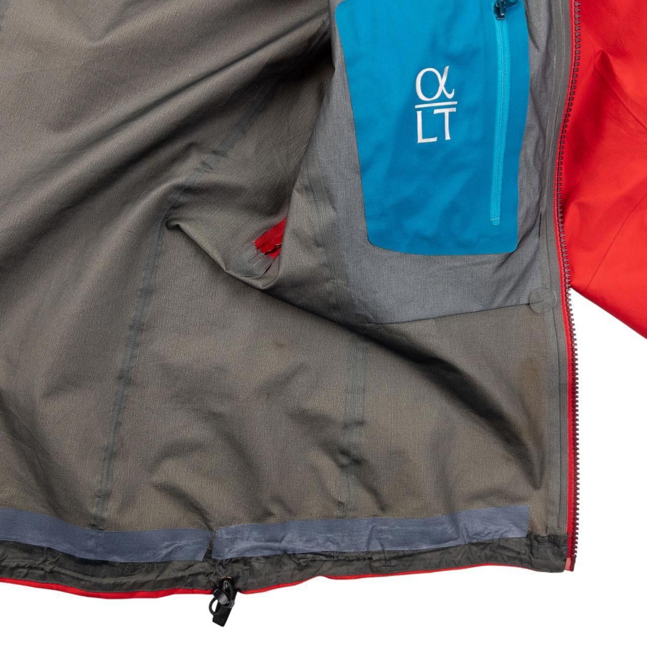 Arc'teryx Vintage Arcteryx Goretex Zip Up Jacket Women's Size M Size M / US 6-8 / IT 42-44 - 7 Thumbnail