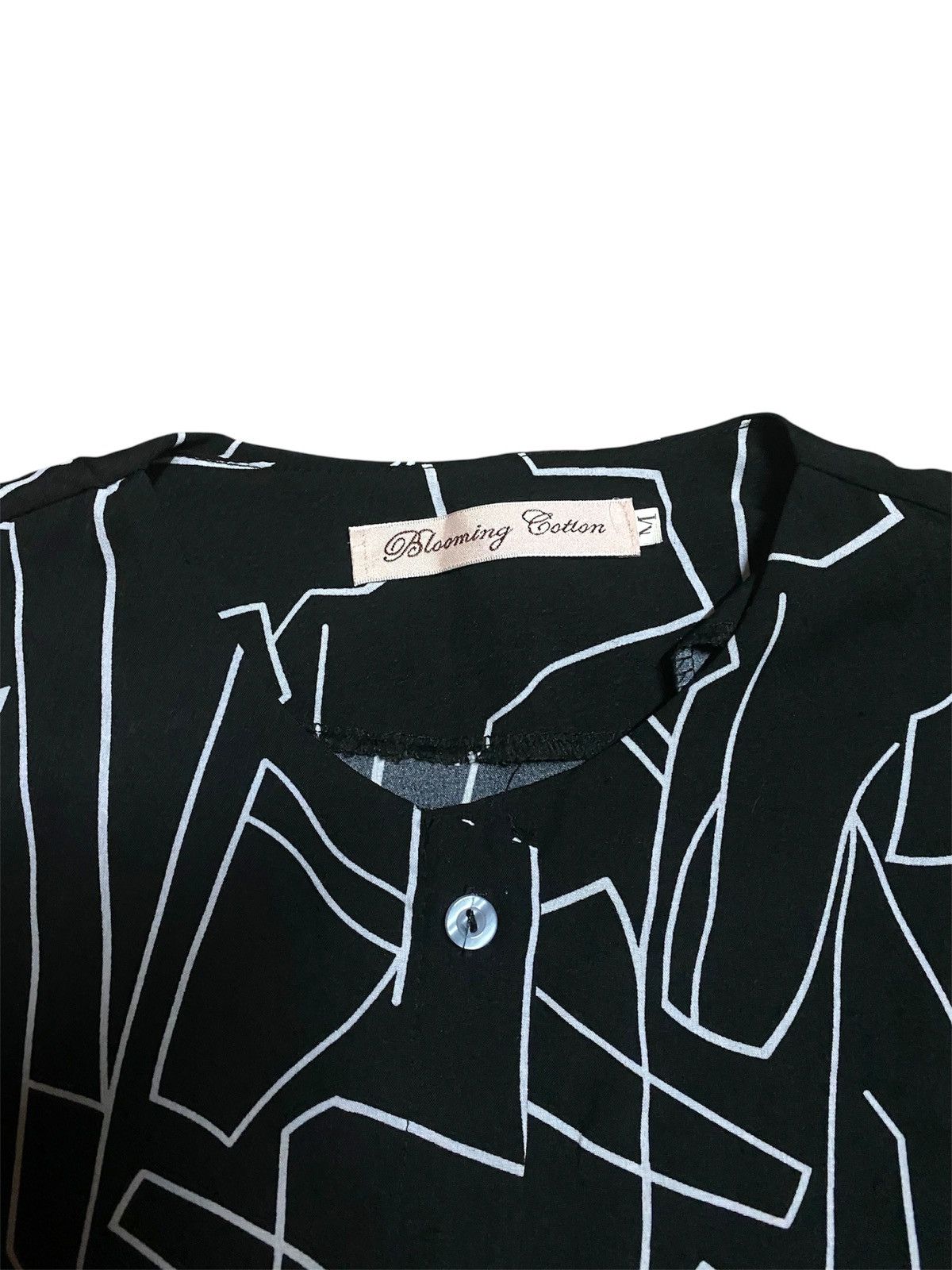 Designer Flare Black Dress Size M / US 6-8 / IT 42-44 - 2 Thumbnail