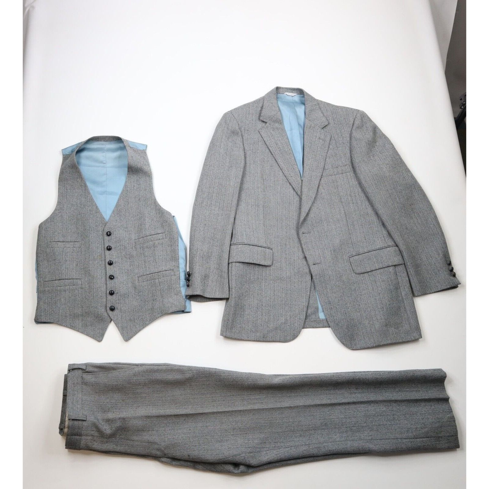 Vintage Vintaeg 70s Streetwear Wool Herringbone 3 Piece Suit Size 40L - 1 Thumbnail