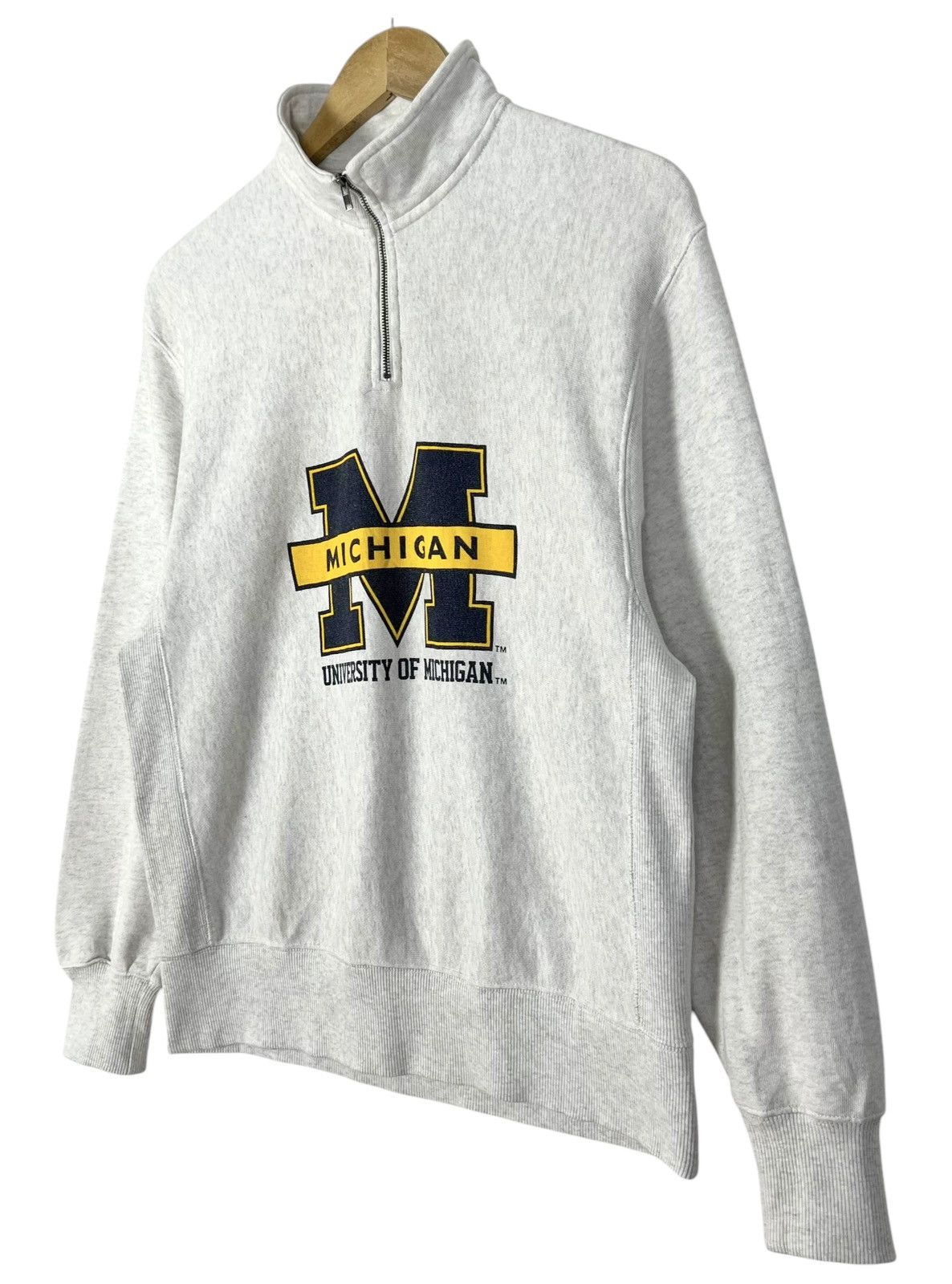 Vintage Vintage Michigan University Pull Over Sweatshirt Size US M / EU 48-50 / 2 - 3 Thumbnail