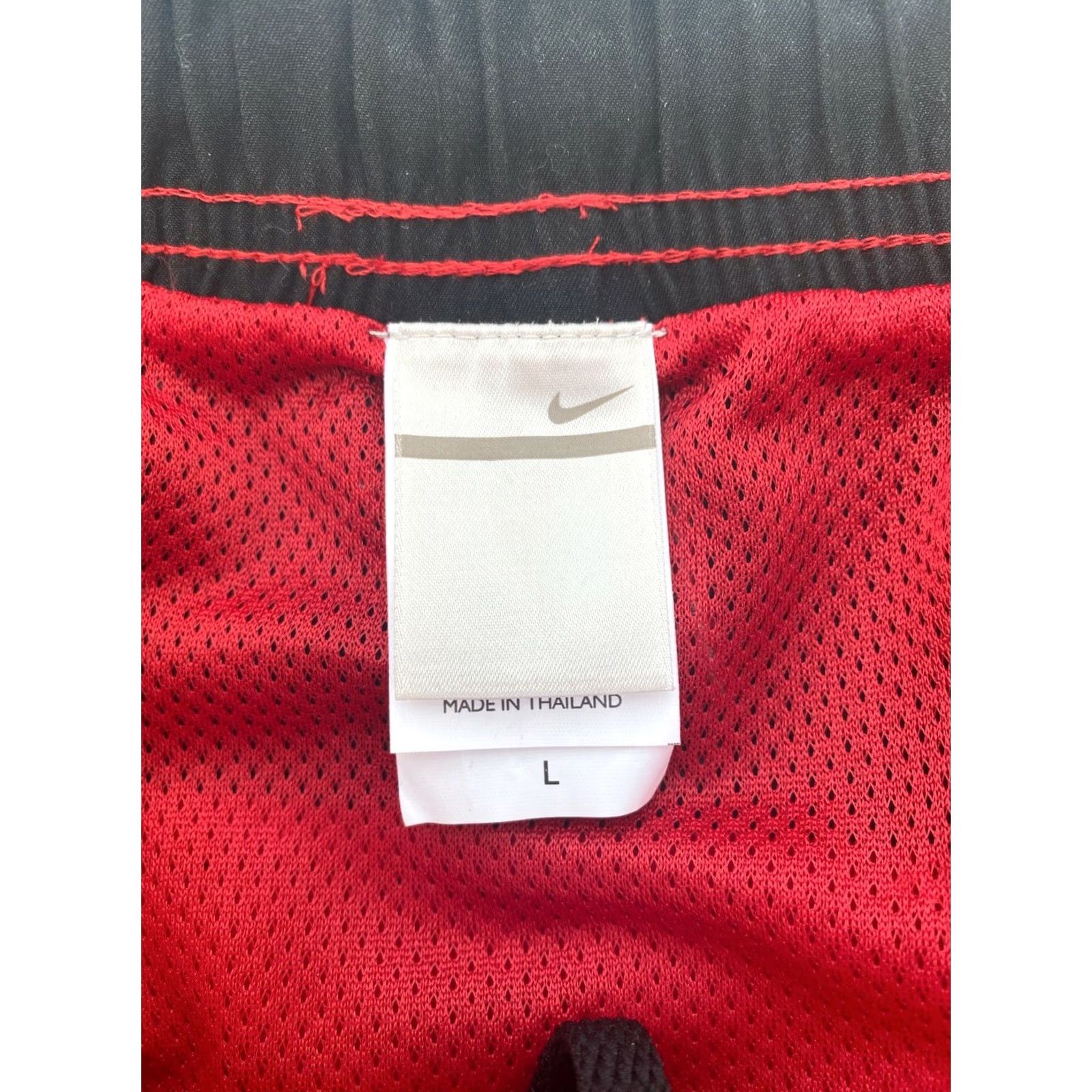 Nike VINTAGE Nike Athletic Shorts Mens L Red Basketball Athletic Drawstring Shorts Size US 33 - 5 Thumbnail