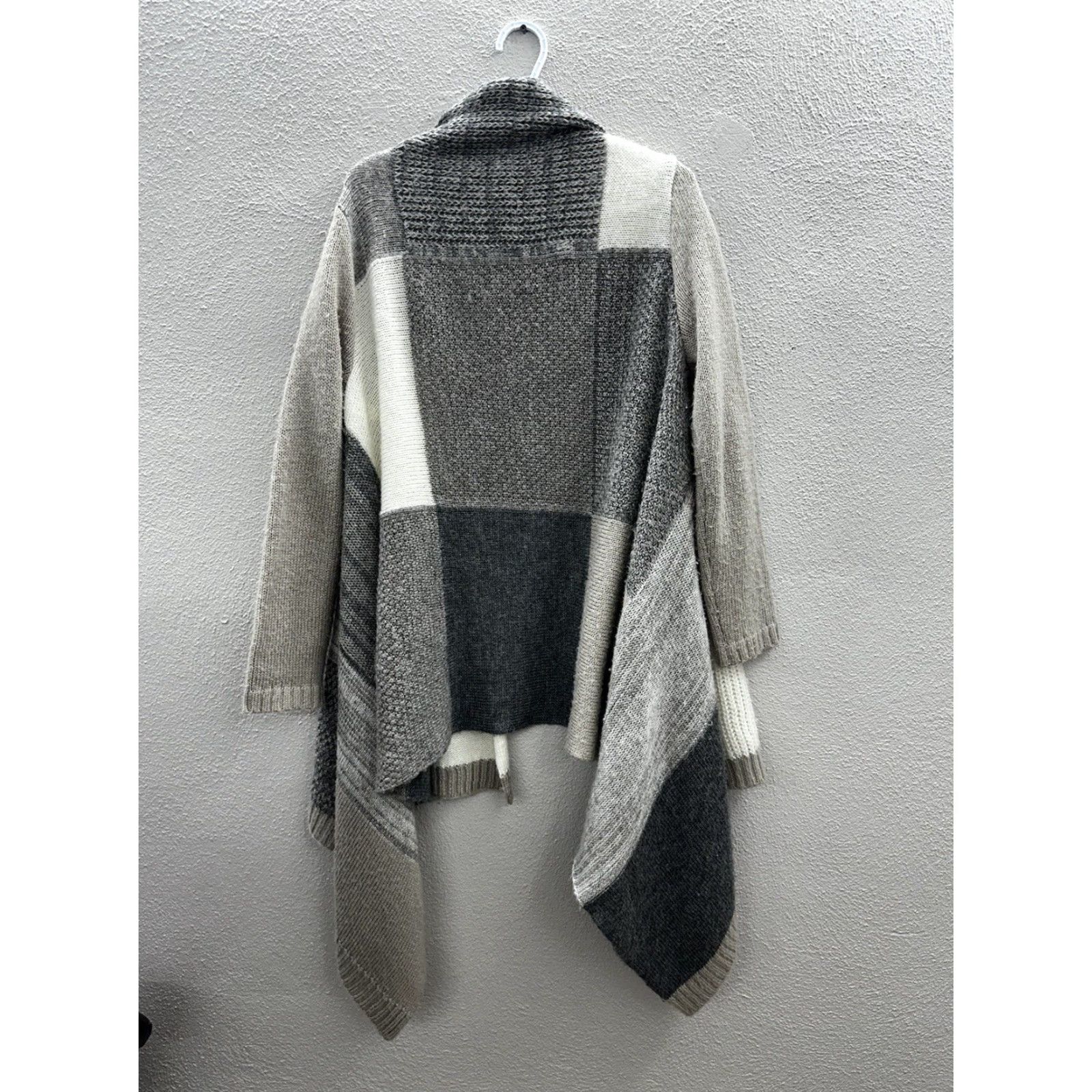Vintage Chicos Womens Sweater Open Front Patchwork Cardigan Size 1 Small Brown Knit Winter Fall Bohemian Shirt Ladies Mens? Size XS / US 0-2 / IT 36-38 - 7 Thumbnail