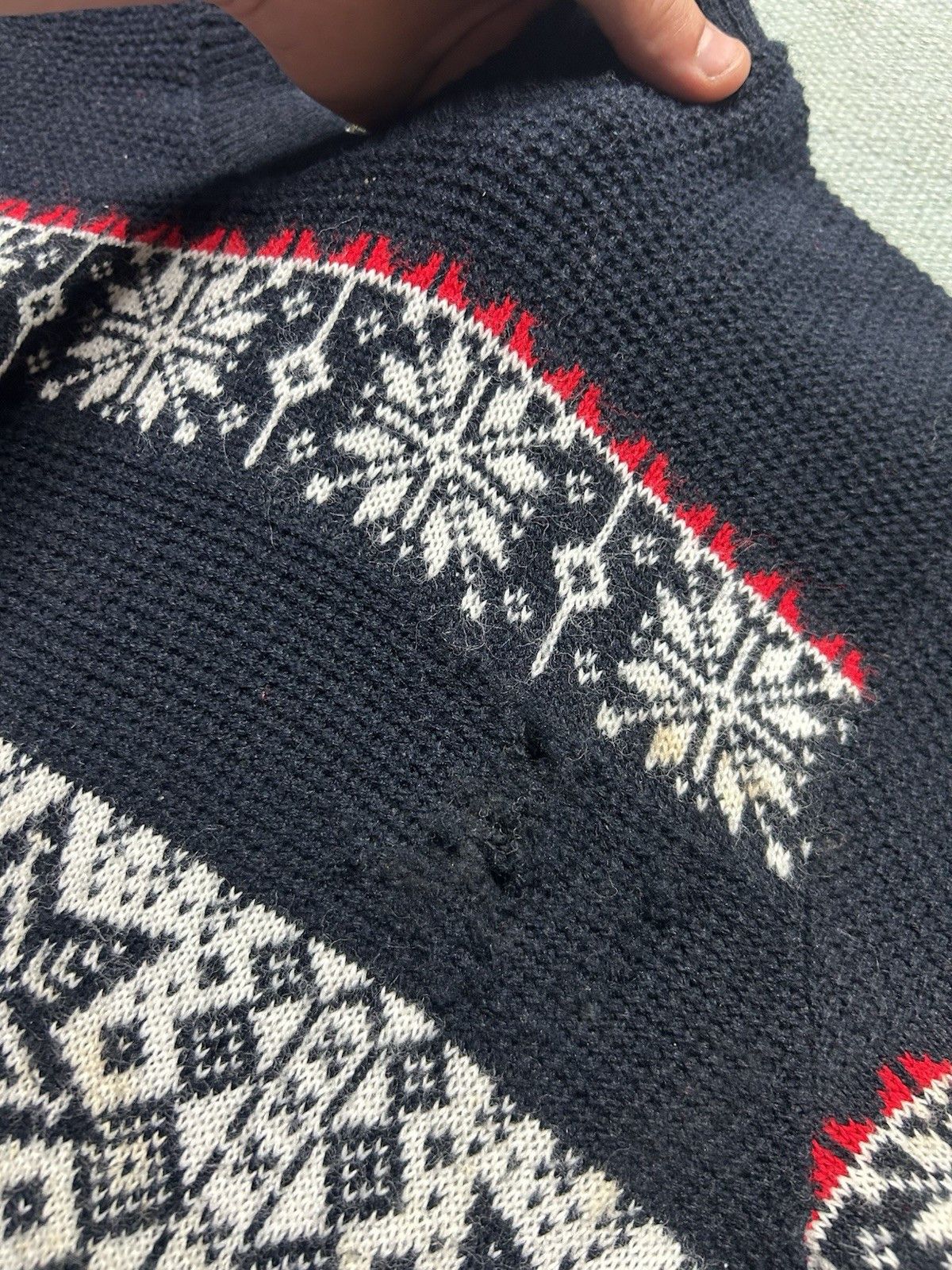 Vintage 1960s wool knit sweater Great Lakes wool Nordic snowflake M Size US M / EU 48-50 / 2 - 3 Thumbnail