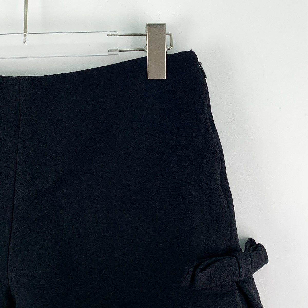 Fendi Fendi Black Side Bow Decorated Casual Shorts K26WX Size 28" / US 6 / IT 42 - 3 Thumbnail
