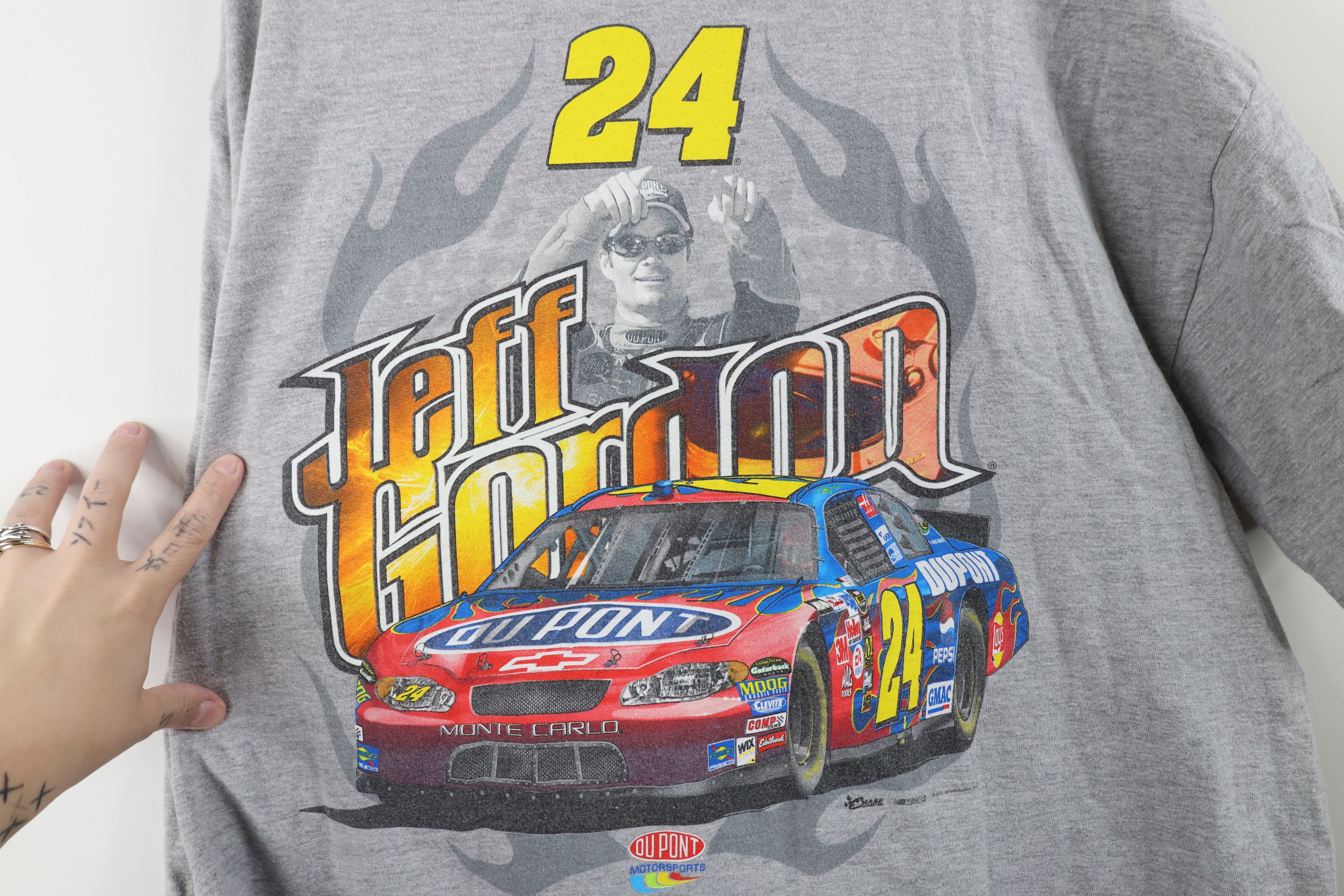 Vintage Vintage Y2K 2003 Nascar Fire Flames Jeff Gordon T-Shirt Size US XL / EU 56 / 4 - 10 Thumbnail