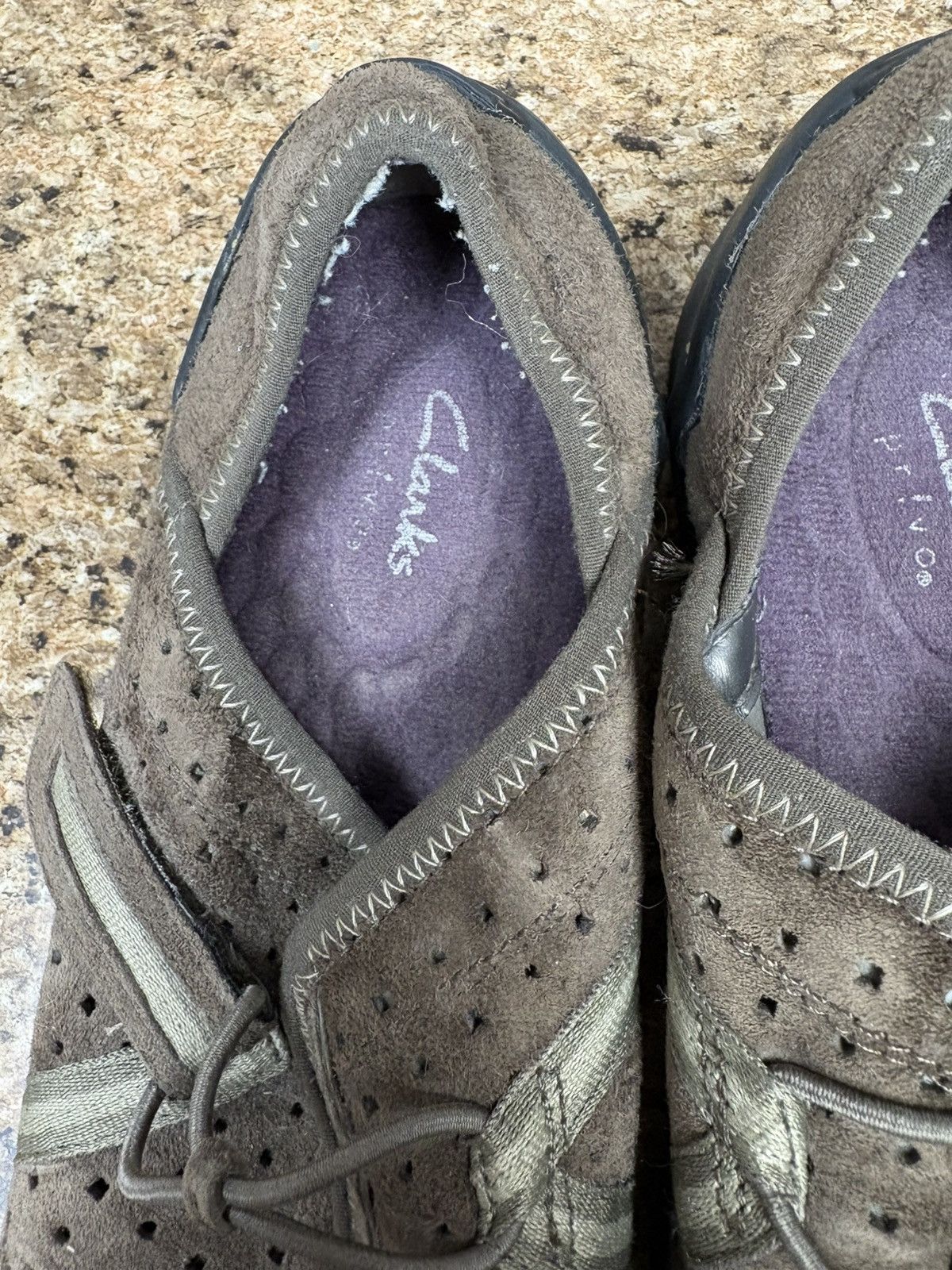 Clarks Slip On Comfort Shoes Size US 6 / IT 36 - 9 Thumbnail
