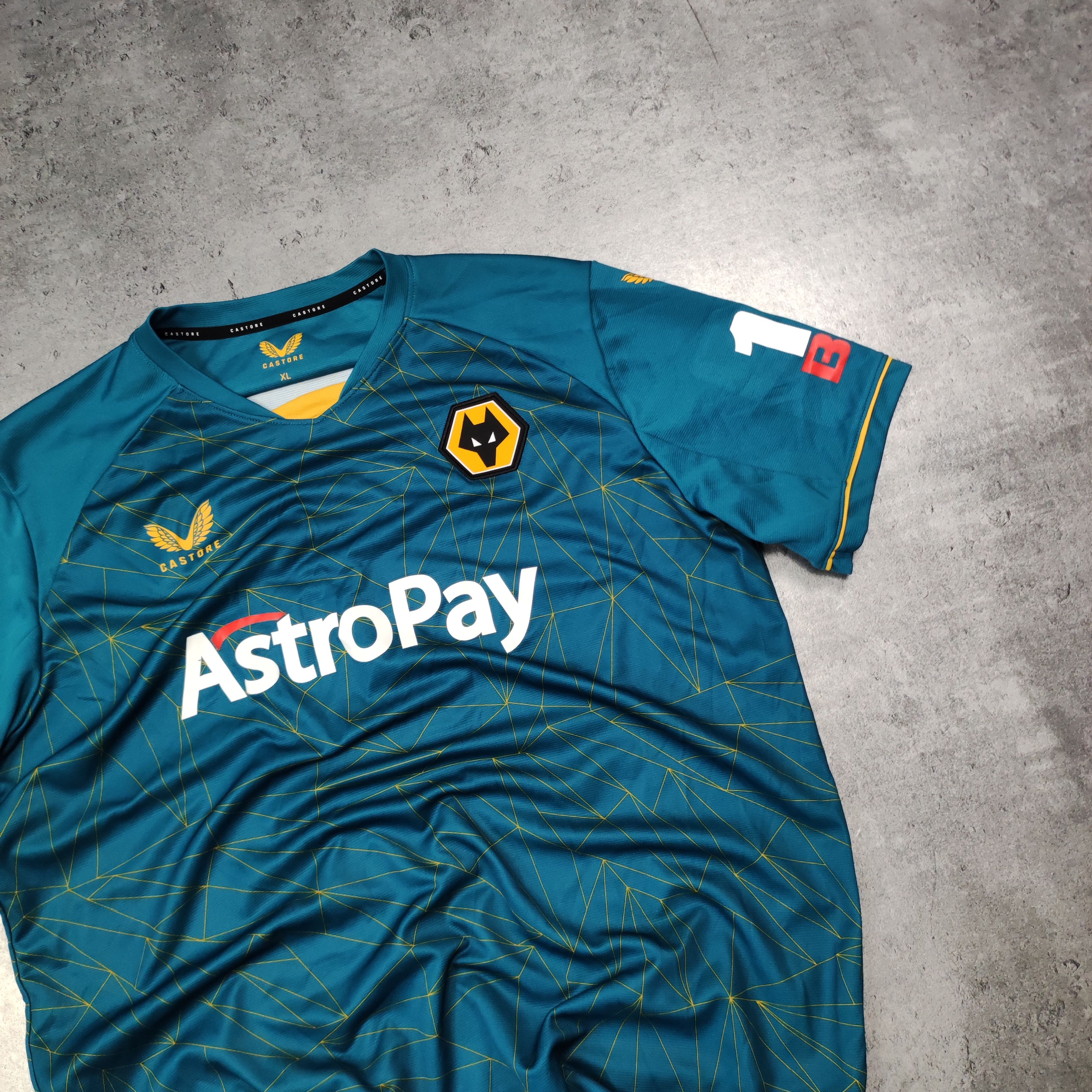 Vintage RARE Football Wolverhamton Wanderers 2022 Away Jersey Size US XL / EU 56 / 4 - 3 Thumbnail