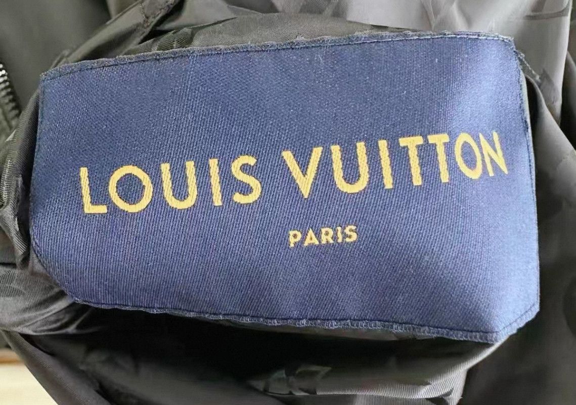Louis Vuitton Louis Vuitton Reversible Pin Nylon Jacket Size US S / EU 44-46 / 1 - 4 Thumbnail