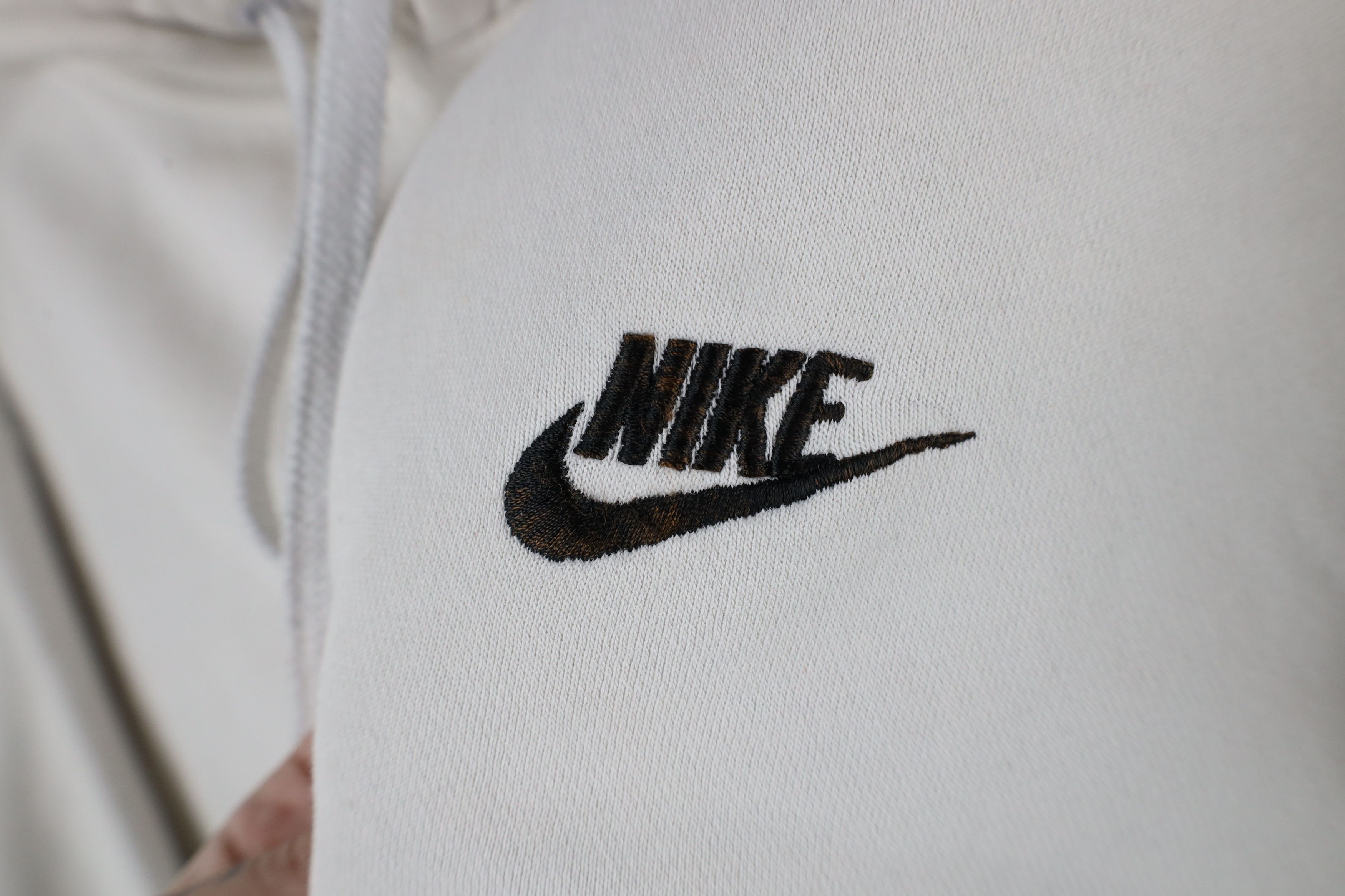 Nike × Vintage Vintage Y2K Nike Travis Scott Mini Swoosh Hoodie Off White Size US XXL / EU 58 / 5 - 4 Thumbnail