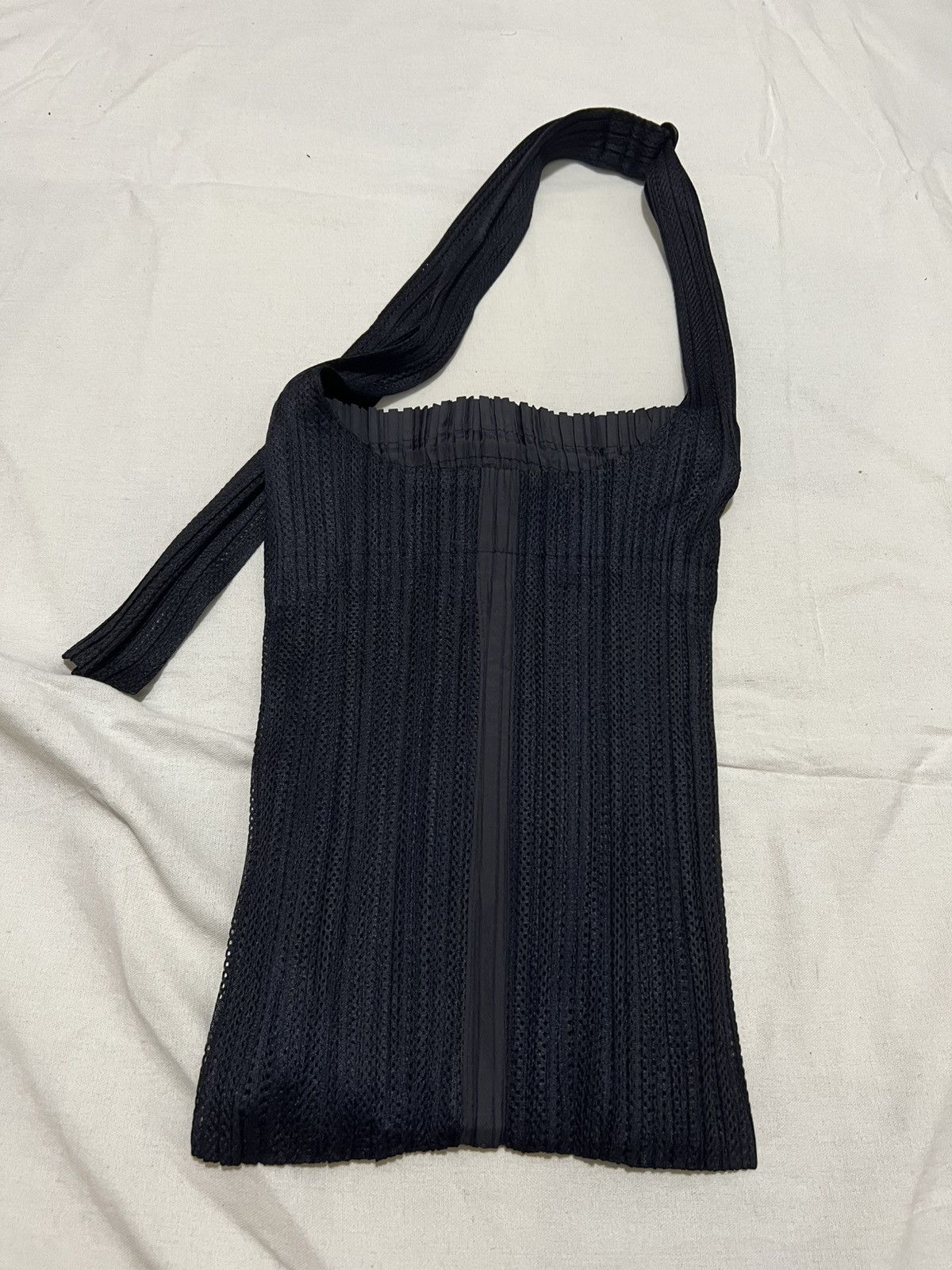 Pleats Please Issey Miyake Drawstring Shoulder Bag Size ONE SIZE - 1 Thumbnail
