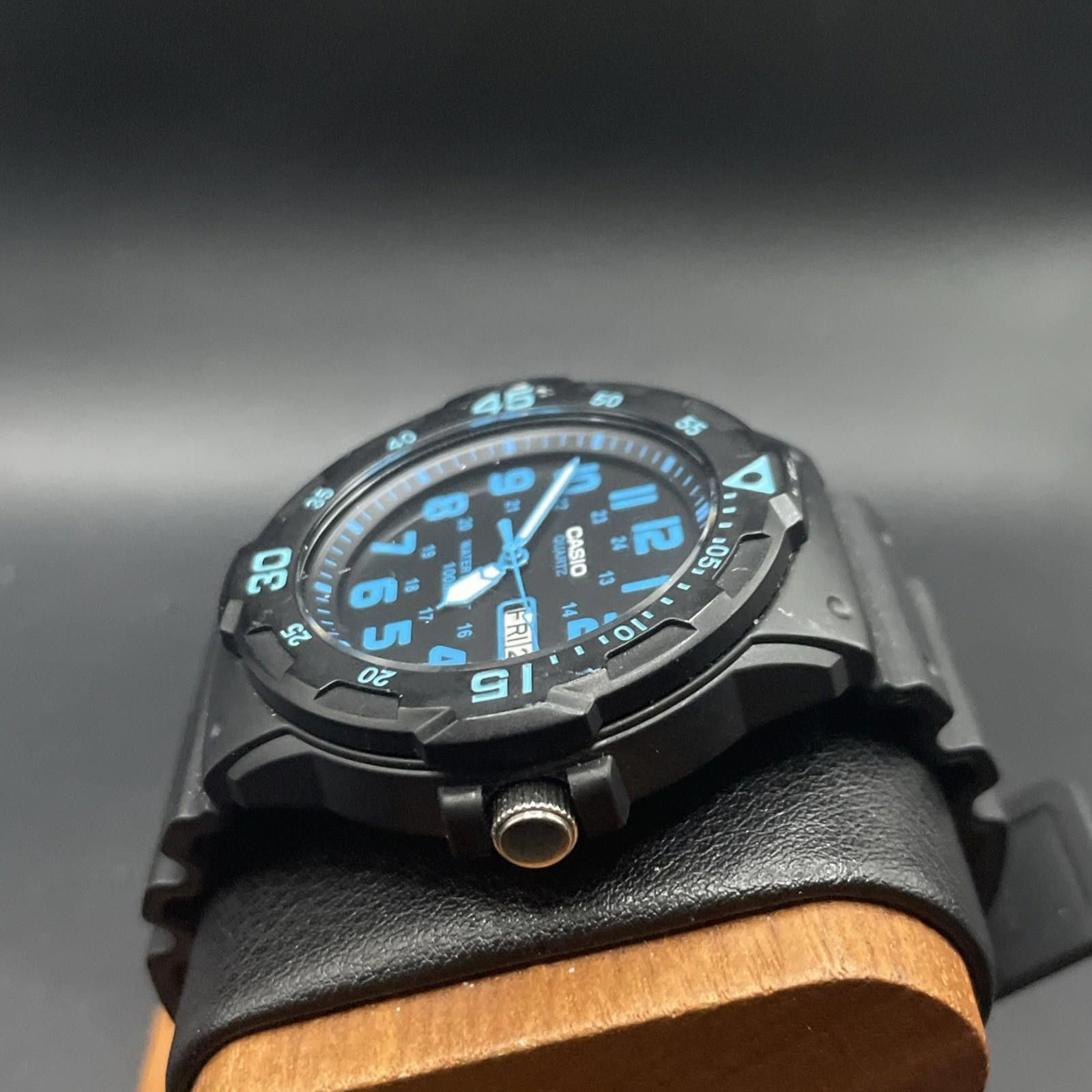 Casio Casio Men's Quartz Day-Date Indicator 44mm Watch MRW200H-2BV Size ONE SIZE - 2 Thumbnail