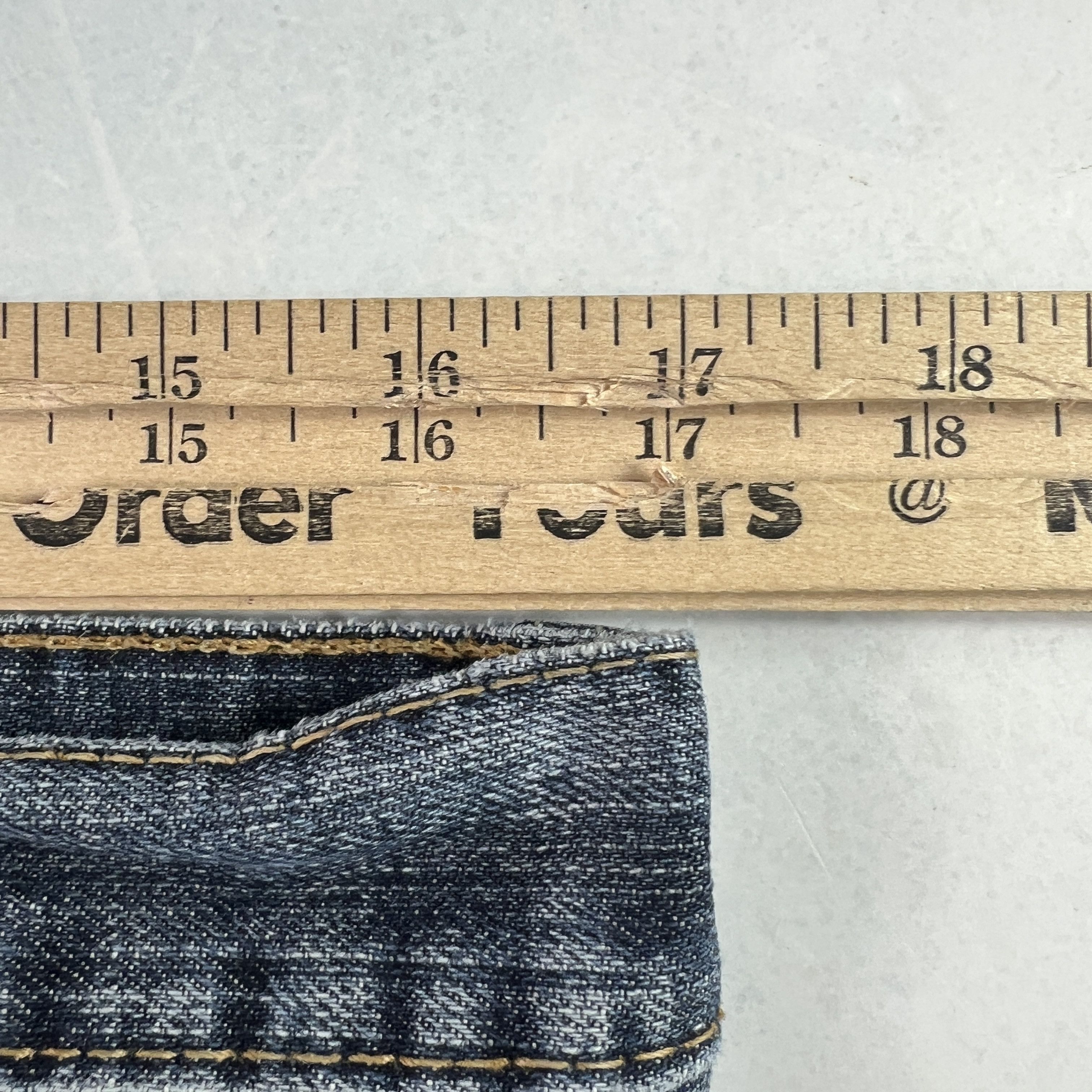 Levi's Levi's Jeans 559 Relaxed Fit Straight Leg Blue Faded Denim Size US 34 / EU 50 - 20 Thumbnail