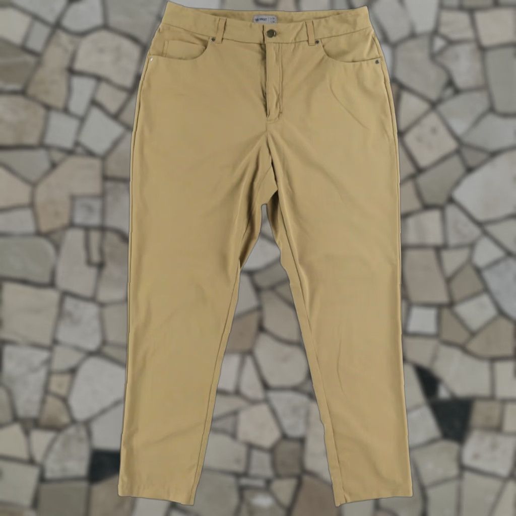 Vintage VRST Khaki Chino Pants Men 36 Slim 5 Pocket Limitless Polyester Woven Casual Size US 36 / EU 52 - 1 Thumbnail