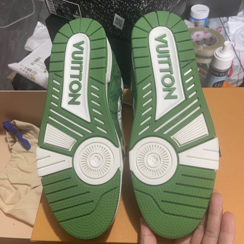 Louis Vuitton Louis Vuitton Green & White Trainer Sneakers for Men -2508 Size US 10.5 / EU 43-44 - 4 Thumbnail