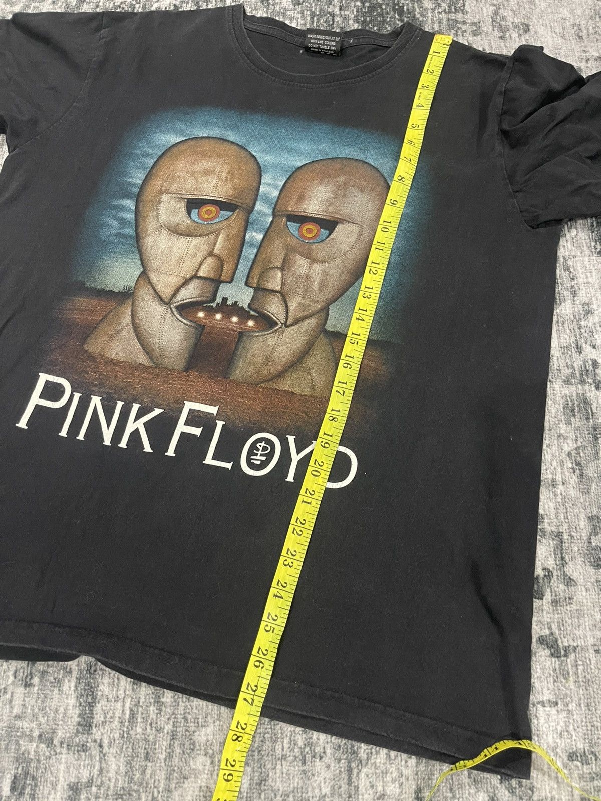Pink Floyd Vintage PinkFloyd North American Tour 1994 Tshirt Size US L / EU 52-54 / 3 - 13 Thumbnail