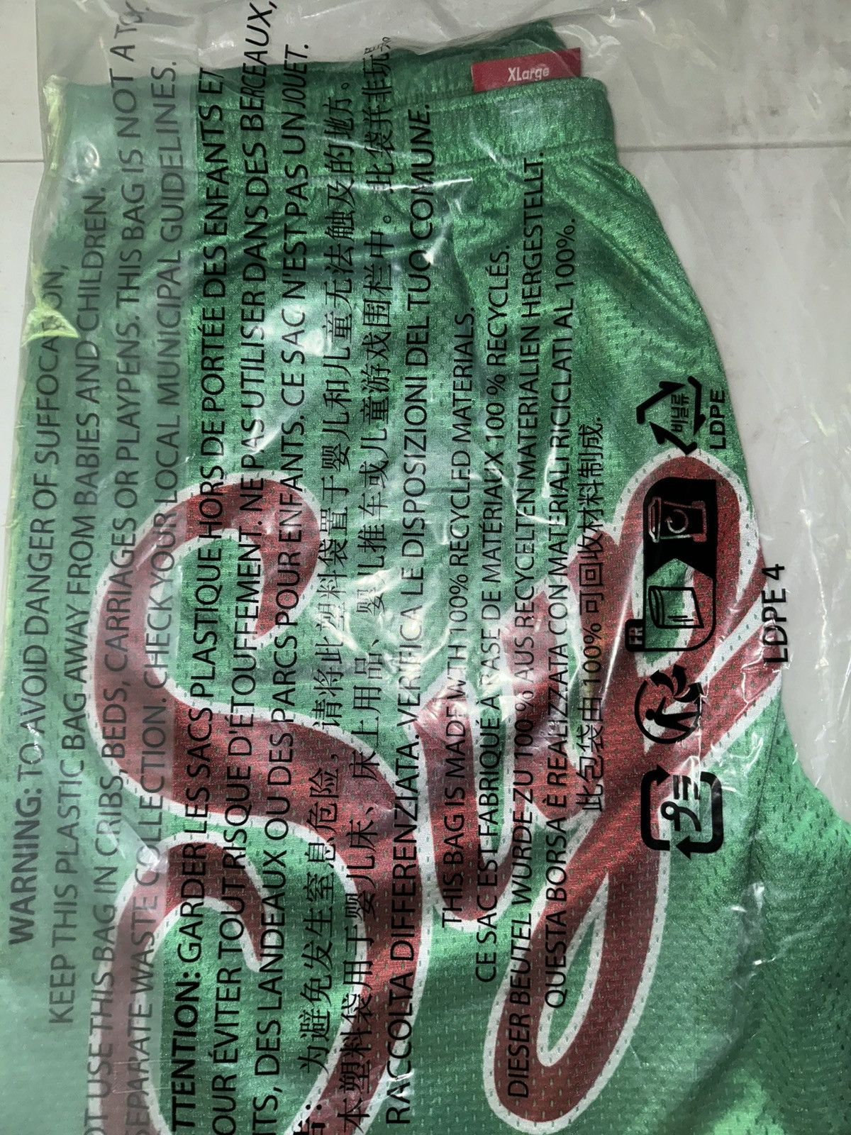 Supreme Supreme Big Script Mesh Short Size US 36 / EU 52 - 5 Thumbnail