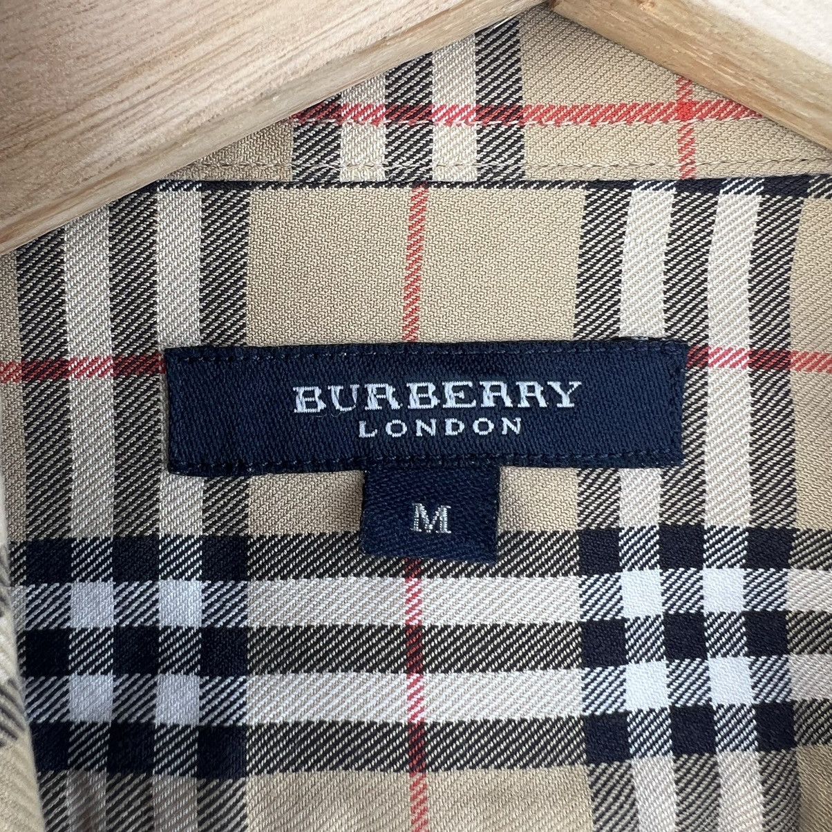 Burberry × Designer × Vintage Vintage Burberry's 1990s nova check shirt long-sleeves (M Size US M / EU 48-50 / 2 - 8 Thumbnail
