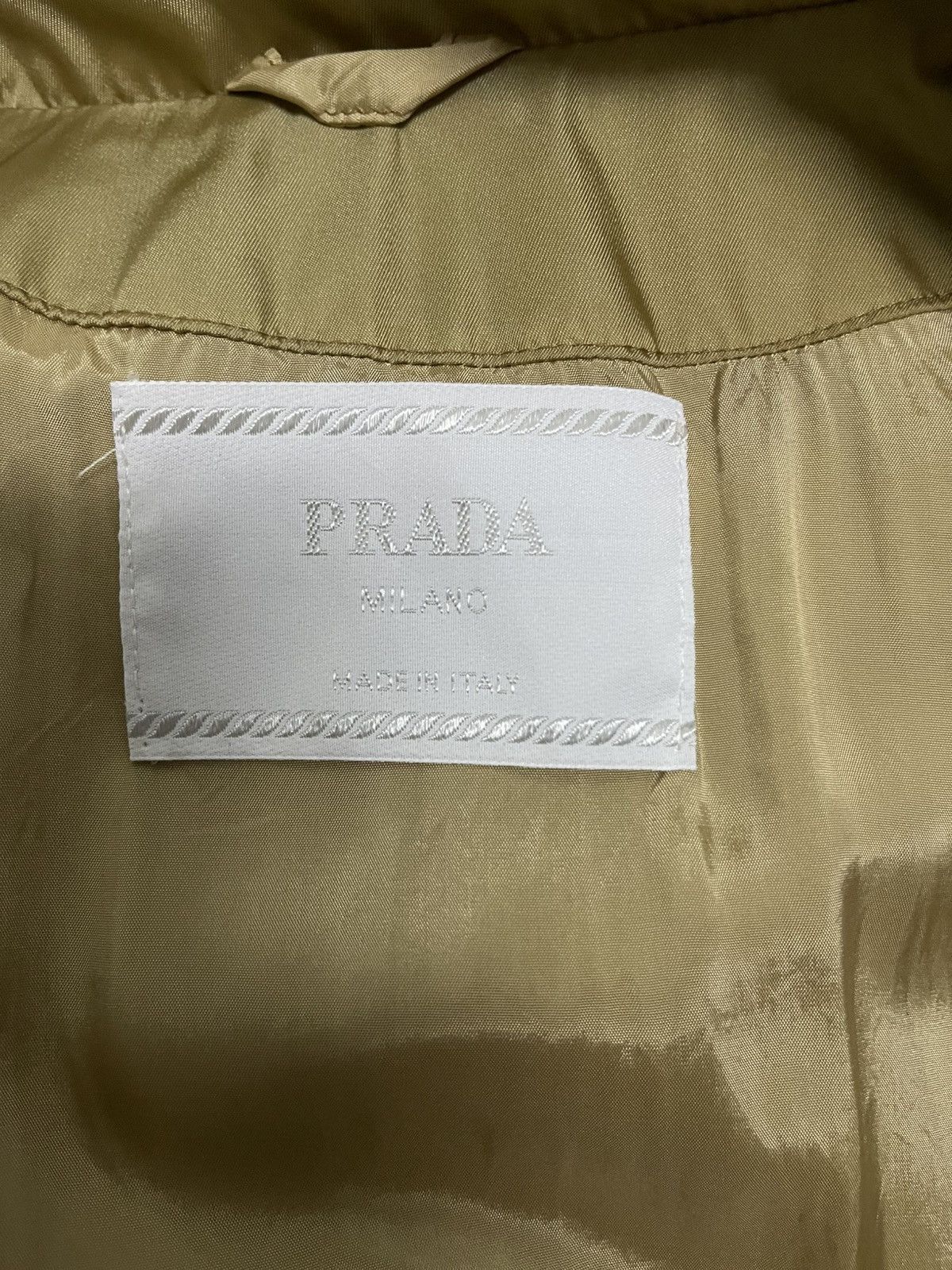 Prada SS99 PRADA MILANO NYLON TRENCH COAT SUN FADED Size M / US 6-8 / IT 42-44 - 18 Thumbnail