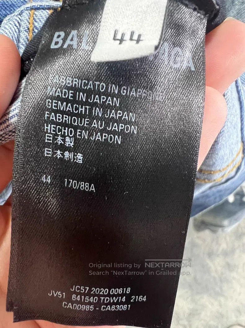 Balenciaga Balenciaga Destroyed denim jacket Size US S / EU 44-46 / 1 - 4 Thumbnail