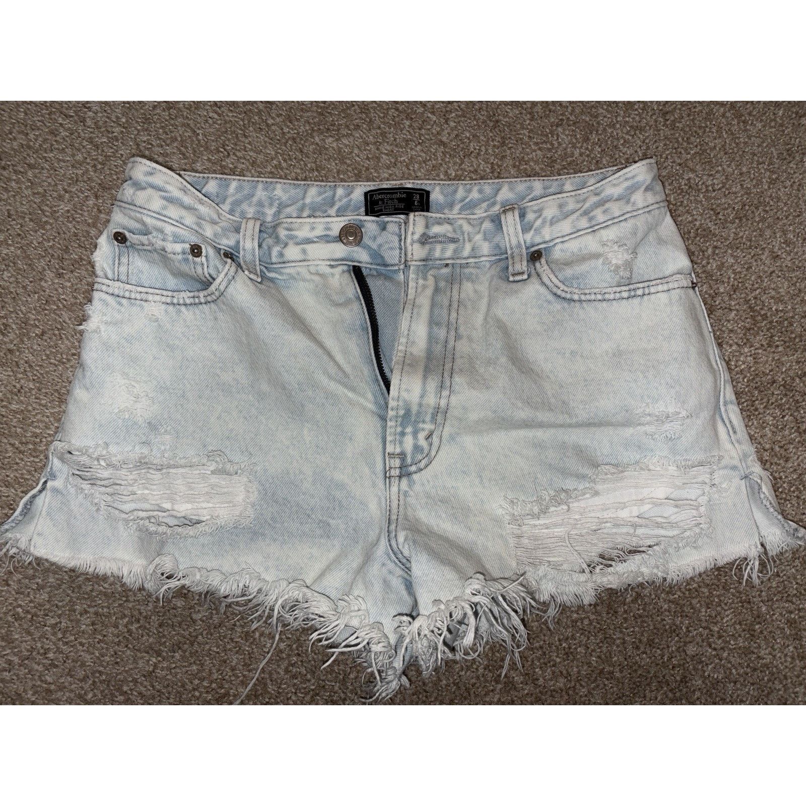 Abercrombie & Fitch Abercrombie Fitch Annie High Rise Denim Shorts Light Wash 6 Size 28" / US 6 / IT 42 - 1 Thumbnail