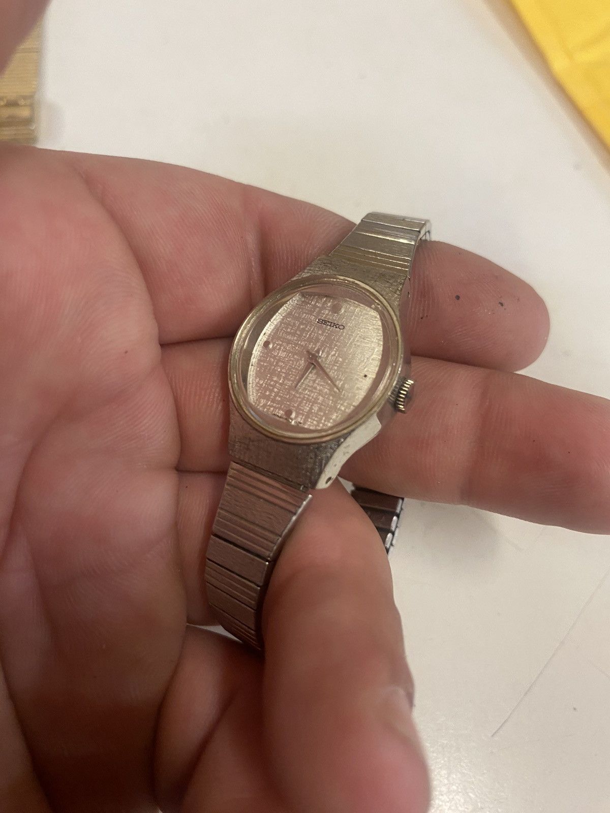 Seiko Vintage Seiko 11-8260 Mechanical Silver Women’s watch! Size ONE SIZE - 3 Thumbnail