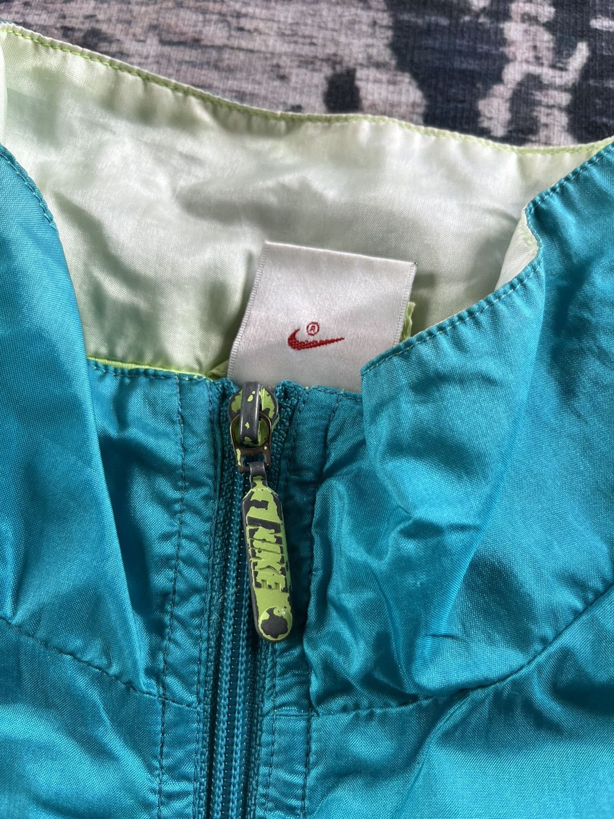 Nike × Vintage Vintage Nike zipper up jacket for sports 90s Size US S / EU 44-46 / 1 - 6 Thumbnail