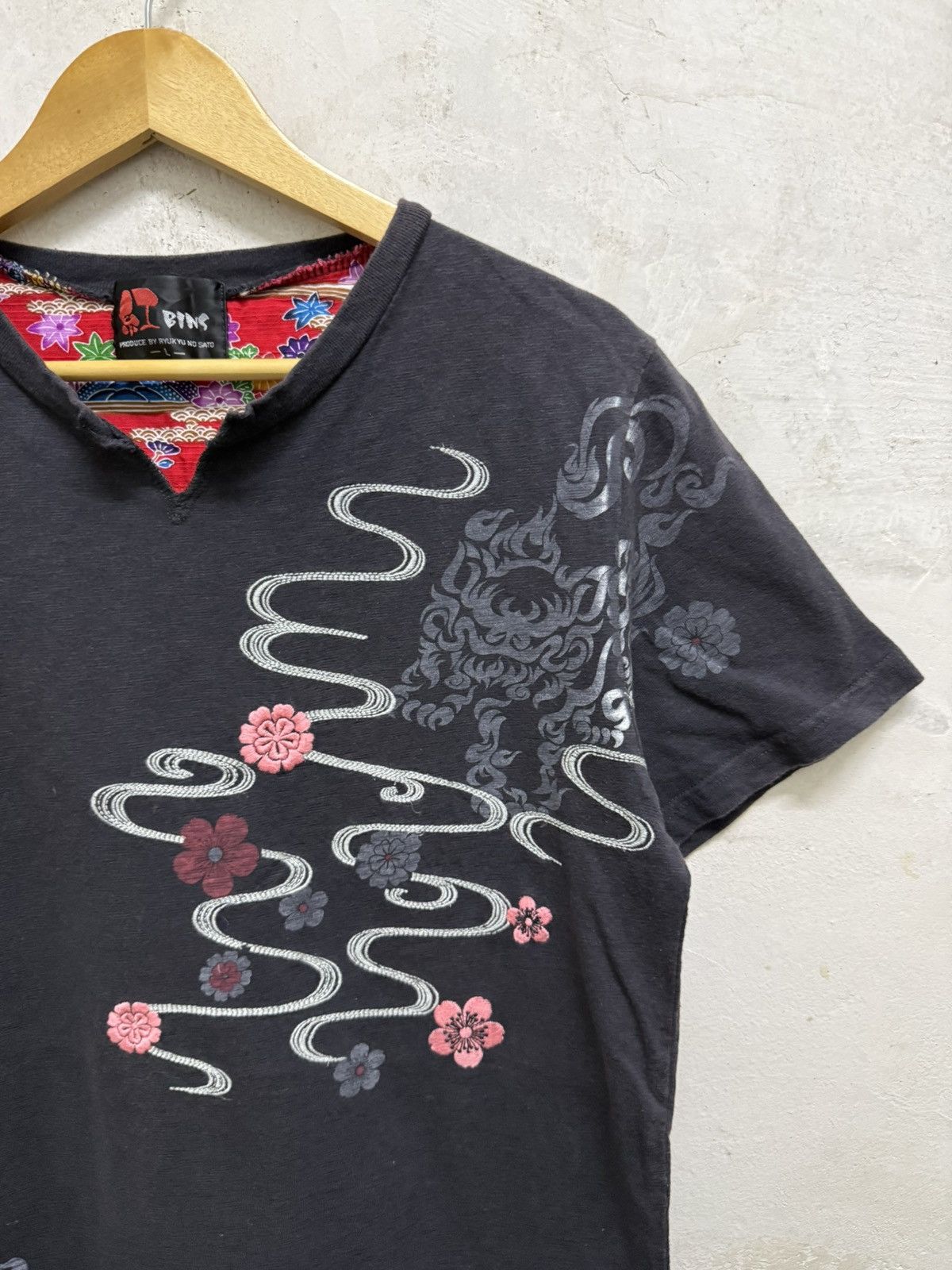 Japanese Brand Ryukyu Sukajan Yakuza Tattoo Karakuri Inspired Size US L / EU 52-54 / 3 - 2 Thumbnail