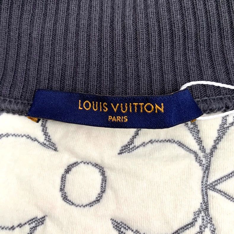 Louis Vuitton Louis Vuitton Dark grey logo presbyopic embroidered cotton Size US S / EU 44-46 / 1 - 5 Thumbnail
