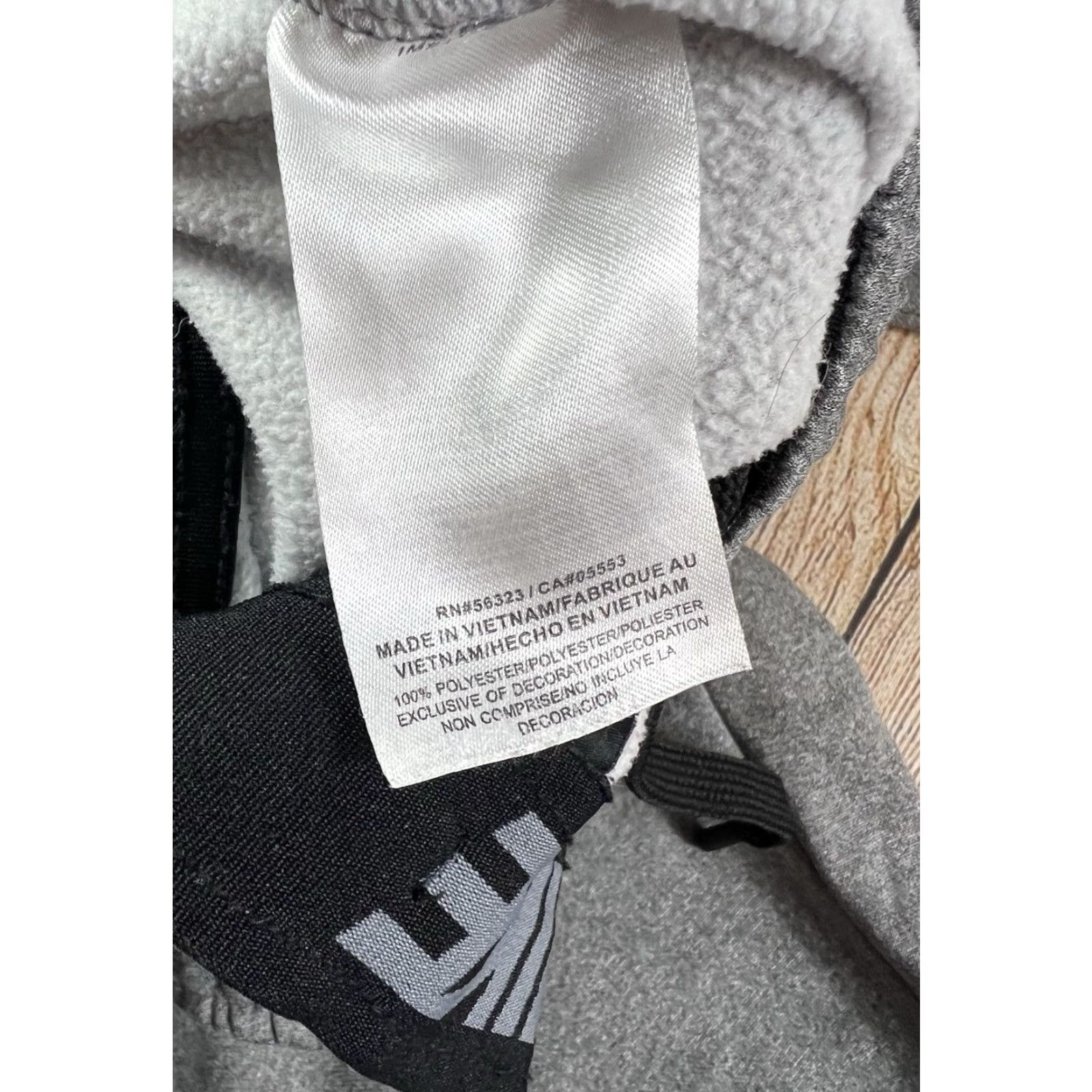 Nike Nike Mens Dri Fit Grey Sweatpants Size Small User: Mens Nike Dri Fit Grey Sweatpants Size Small Size US 29 - 5 Thumbnail