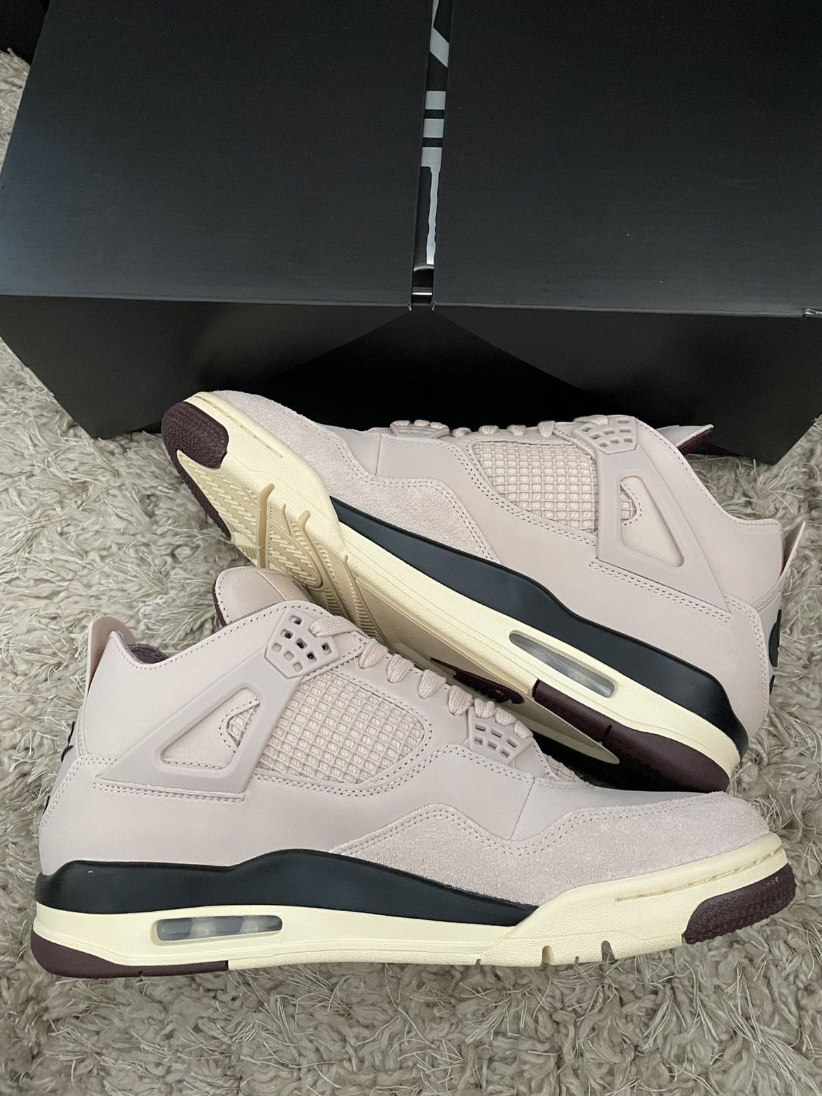 A Ma Maniere × Jordan Brand Jordan 4 A Ma Maniere Size US 11.5 / EU 44-45 - 3 Thumbnail