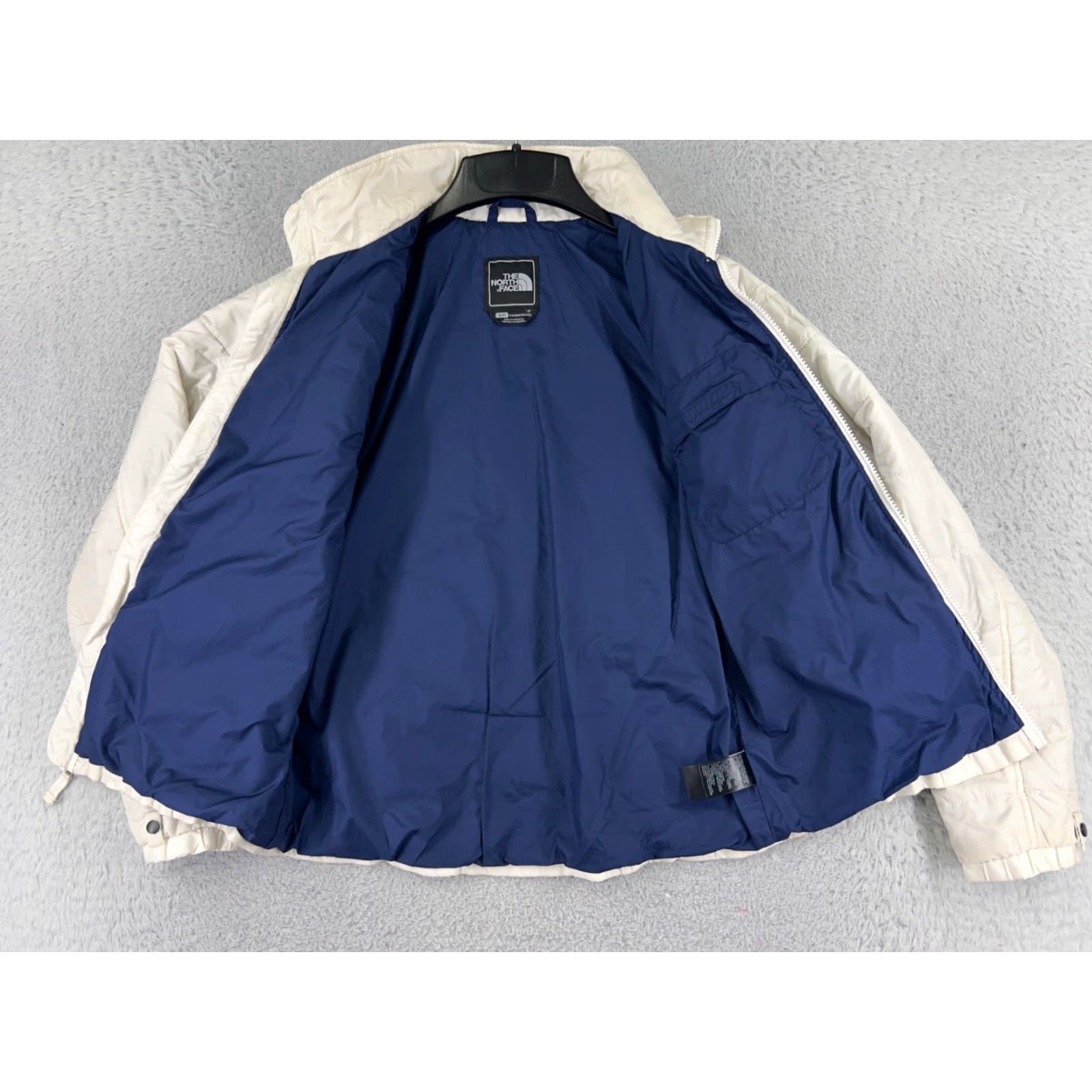 The North Face The North Face Jacket Womens Small White Nylon Shell Insulated Mock Neck Warm Size S / US 4 / IT 40 - 5 Thumbnail
