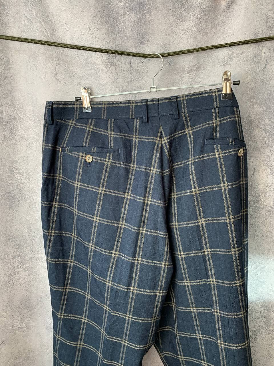 Designer House of Cavani Vest + Pants Suit Size 48R - 11 Thumbnail