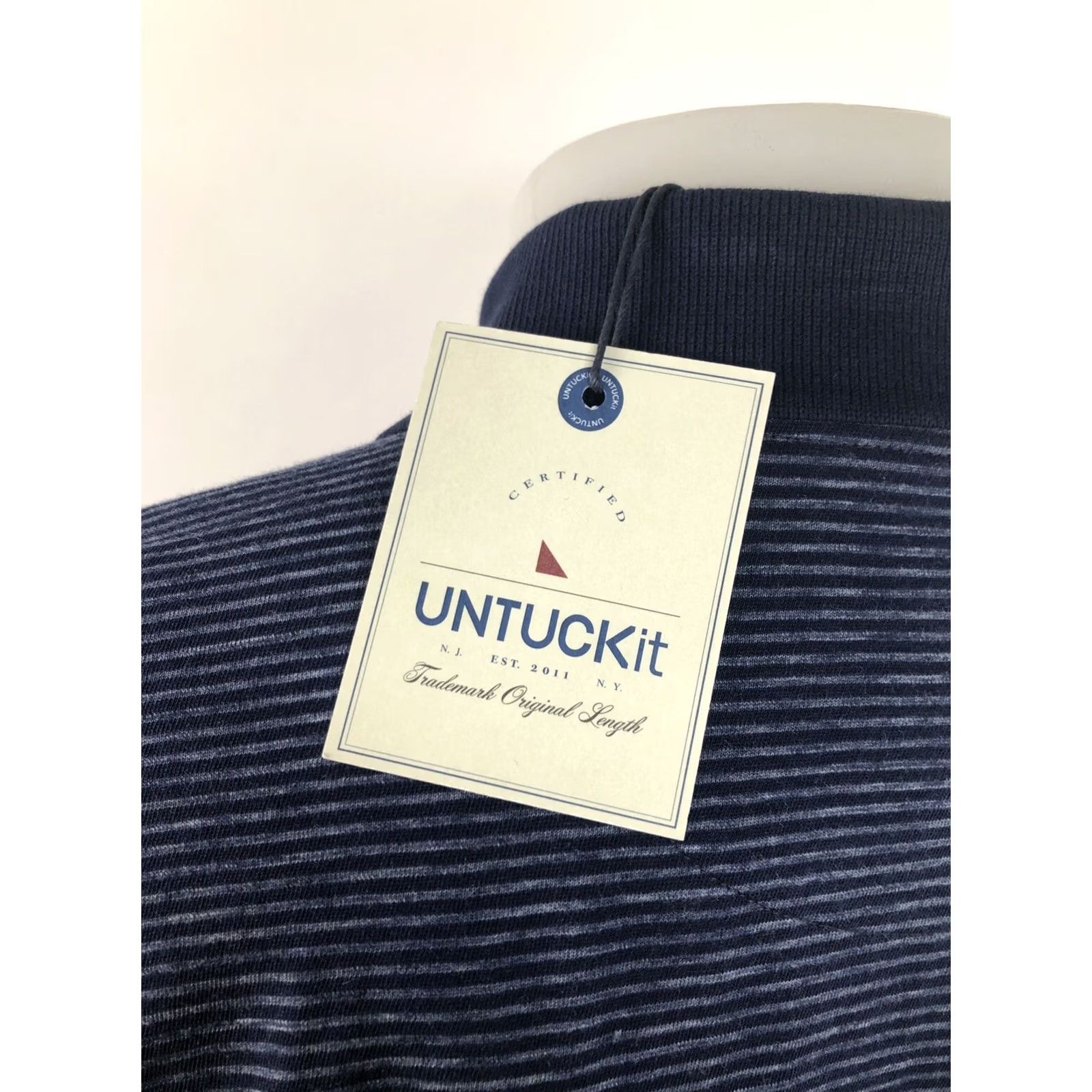 UNTUCKit UNTUCKit Polo Shirt Striped Long Sleeve Md. Navy Blue / Gray Men Shirt Tag New with Tags Size US M / EU 48-50 / 2 - 4 Thumbnail