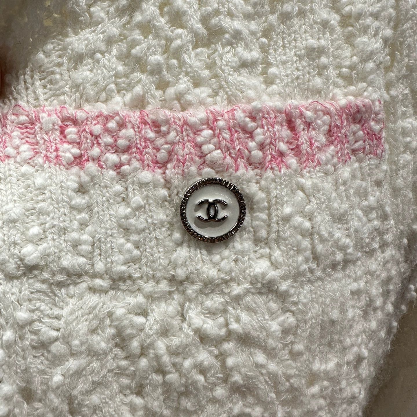 Chanel Chanel may701 pink white logo button knit skirt 38 cotton Size 27" / US 4 / IT 40 - 6 Thumbnail