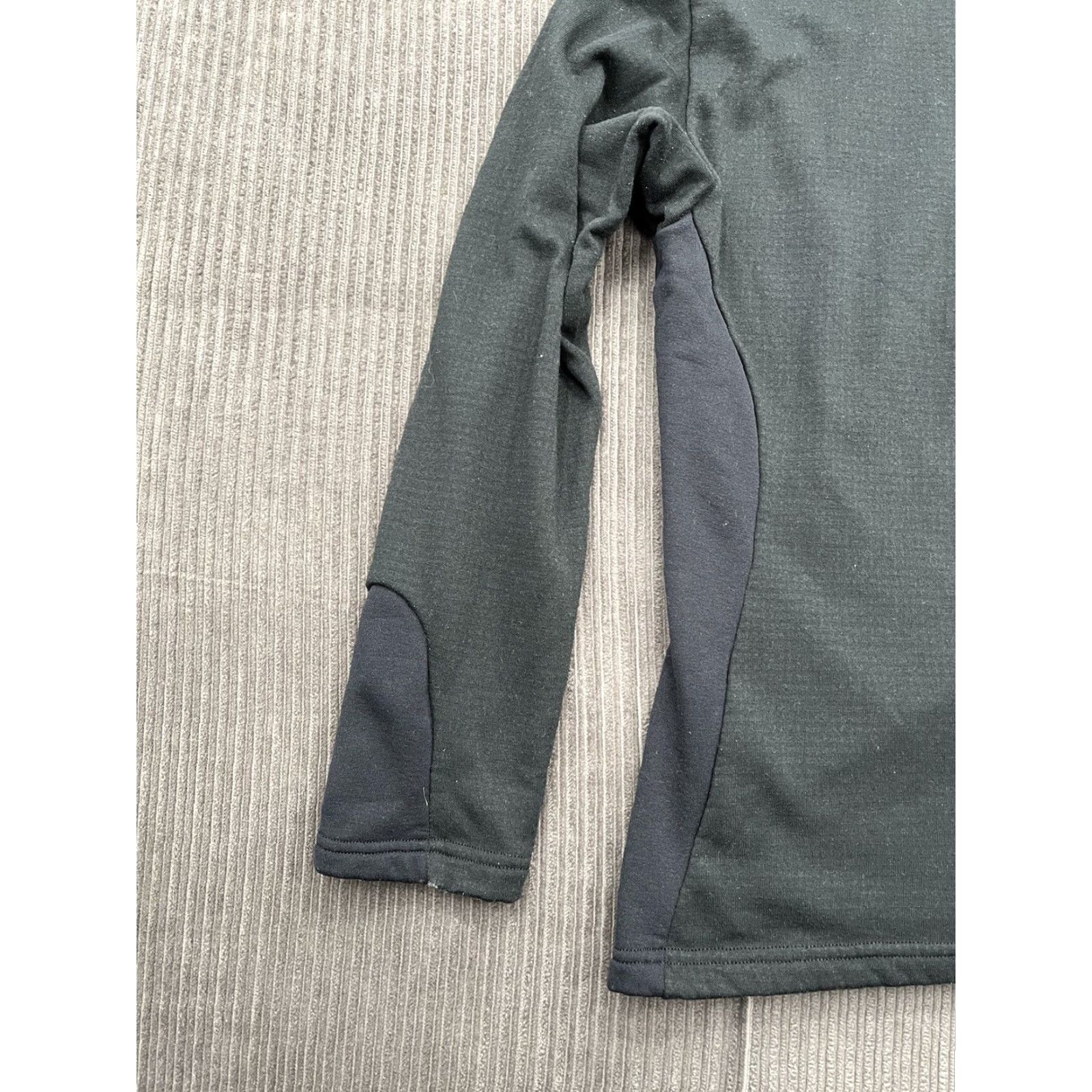 Patagonia VINTAGE Patagonia Sweater Women Medium Black Polyester 1/4 Zip Lightweight Pockets Outdoor Pullover Size M / US 6-8 / IT 42-44 - 7 Thumbnail
