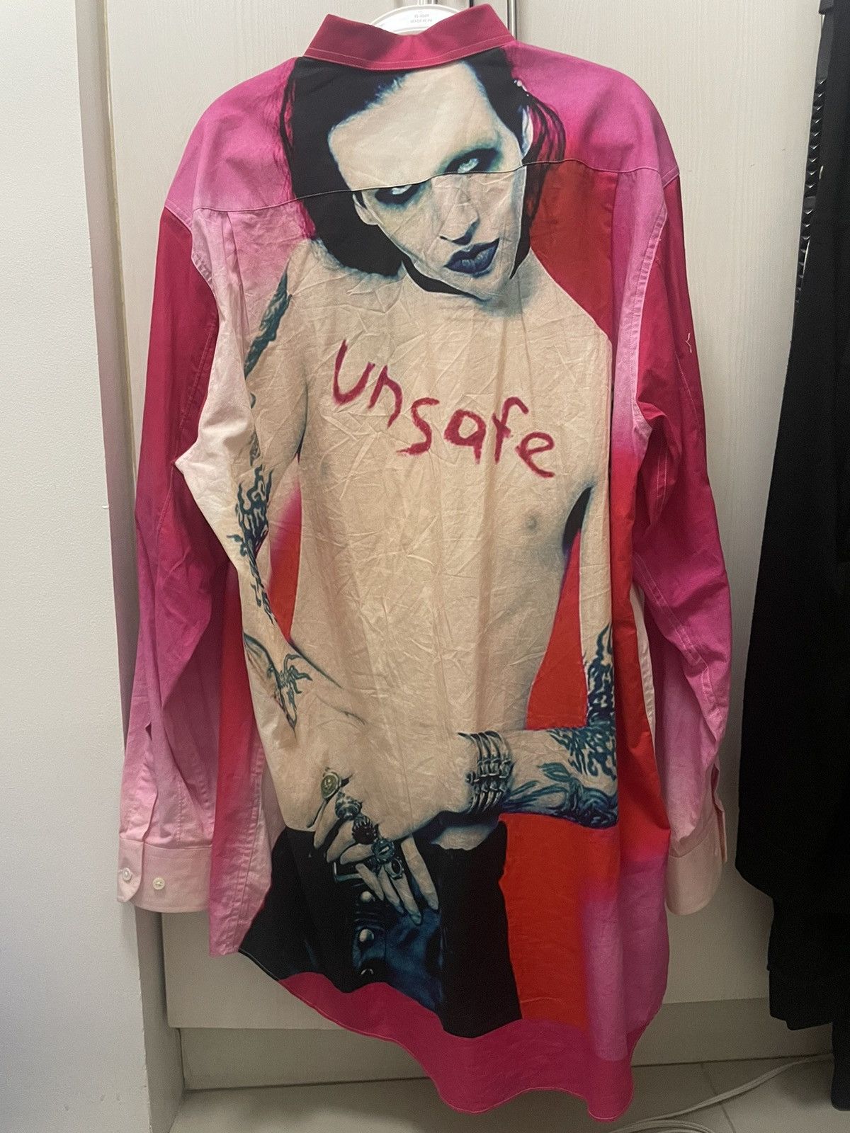 Vetements Vetements AW18 Marilyn Manson Pink Button Up Shirt | Grailed