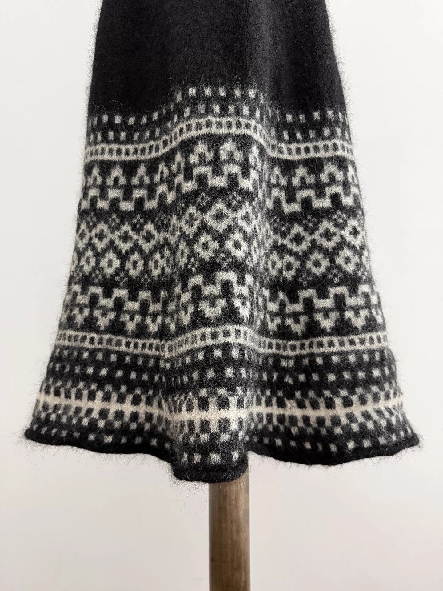 Yohji Yamamoto Yohji Yamamoto Y's F.I. Wool Midi Skirt Black/White Size F Size 27" / US 4 / IT 40 - 6 Thumbnail