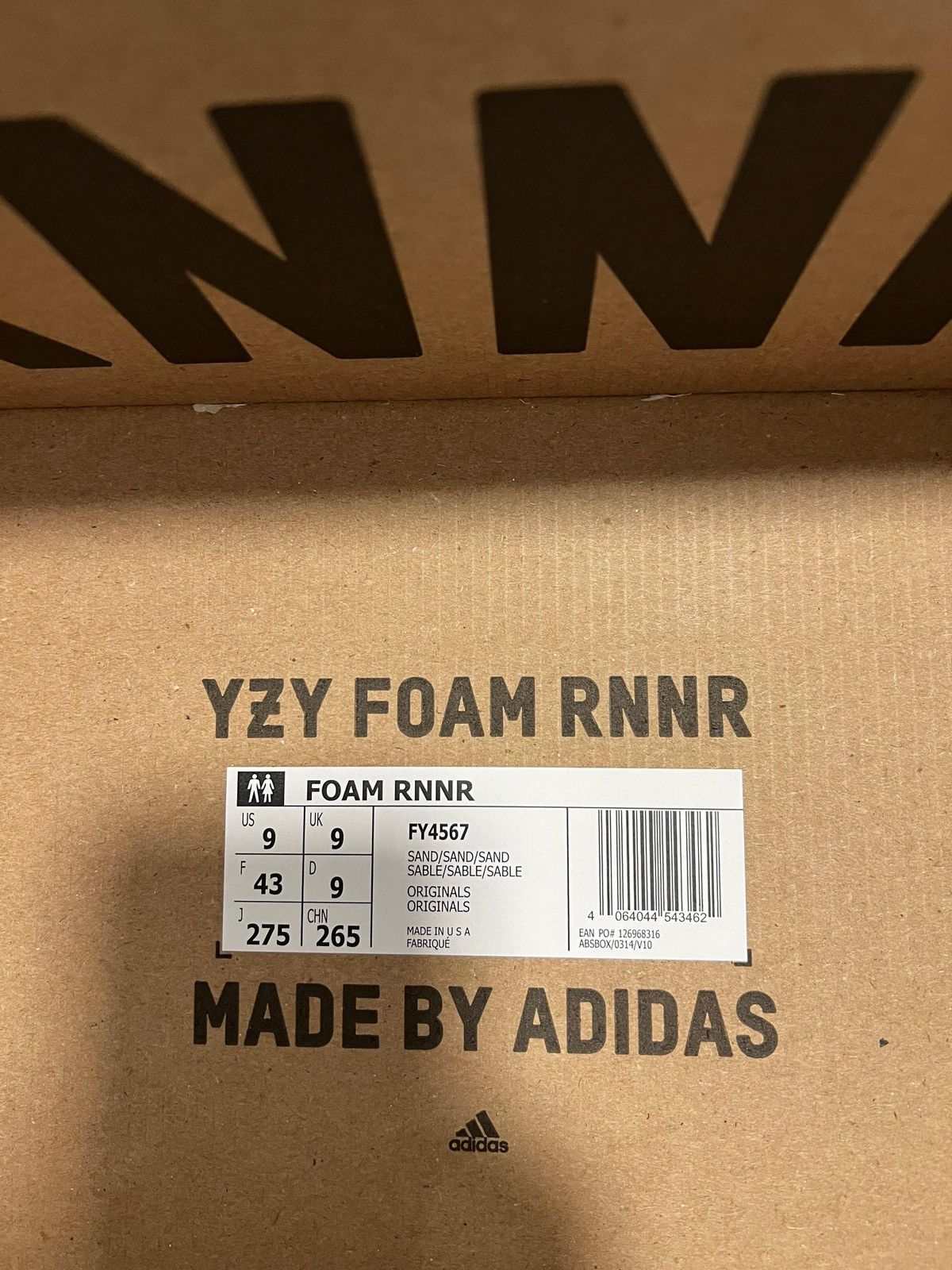 Adidas Adidas Yeezy Foam RNNR Sand Size US 9 / EU 42 - 16 Thumbnail