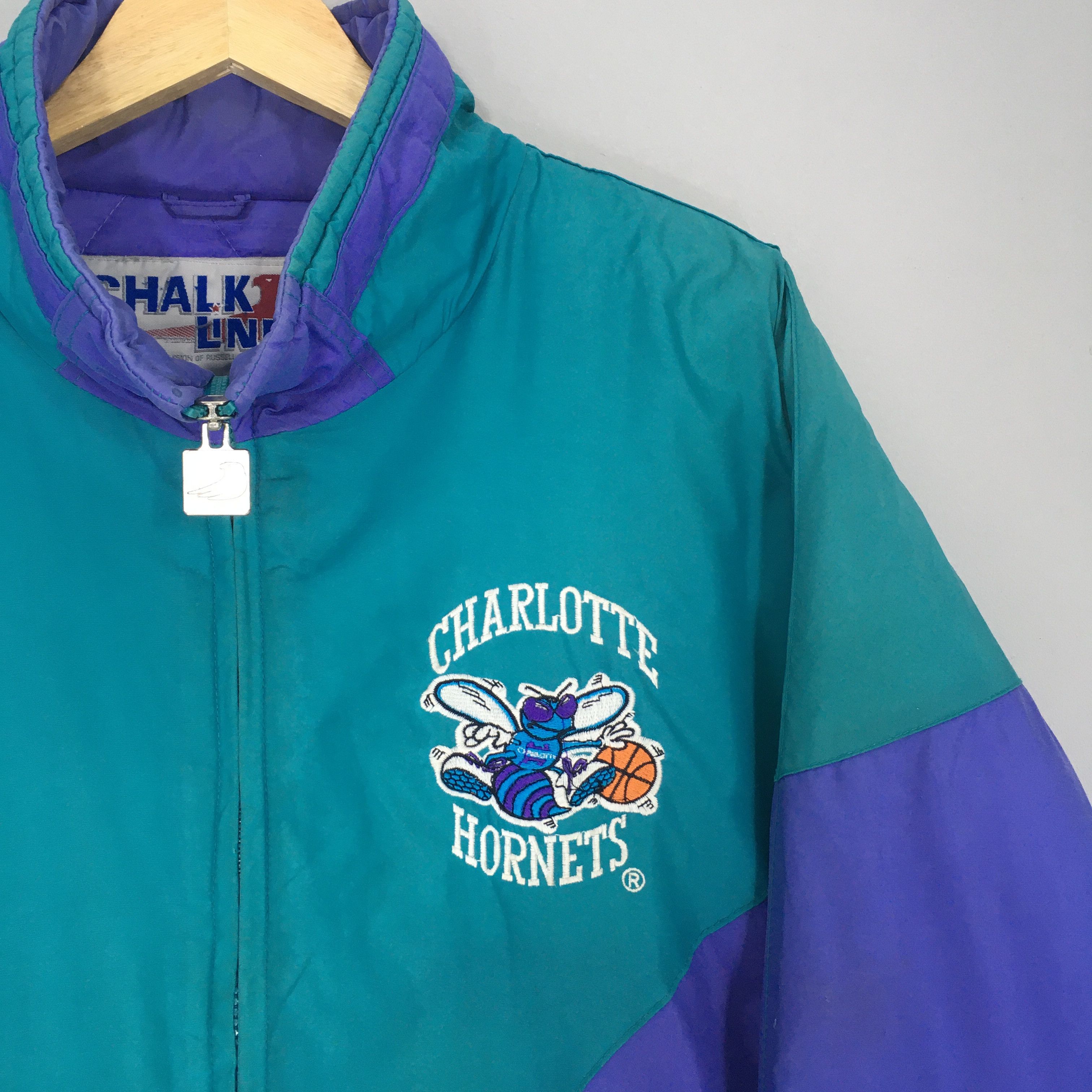 Chalk Line × NBA × Vintage Vintage Charlotte Hornets NBA Chalk Line Jacket Large Size US L / EU 52-54 / 3 - 5 Thumbnail