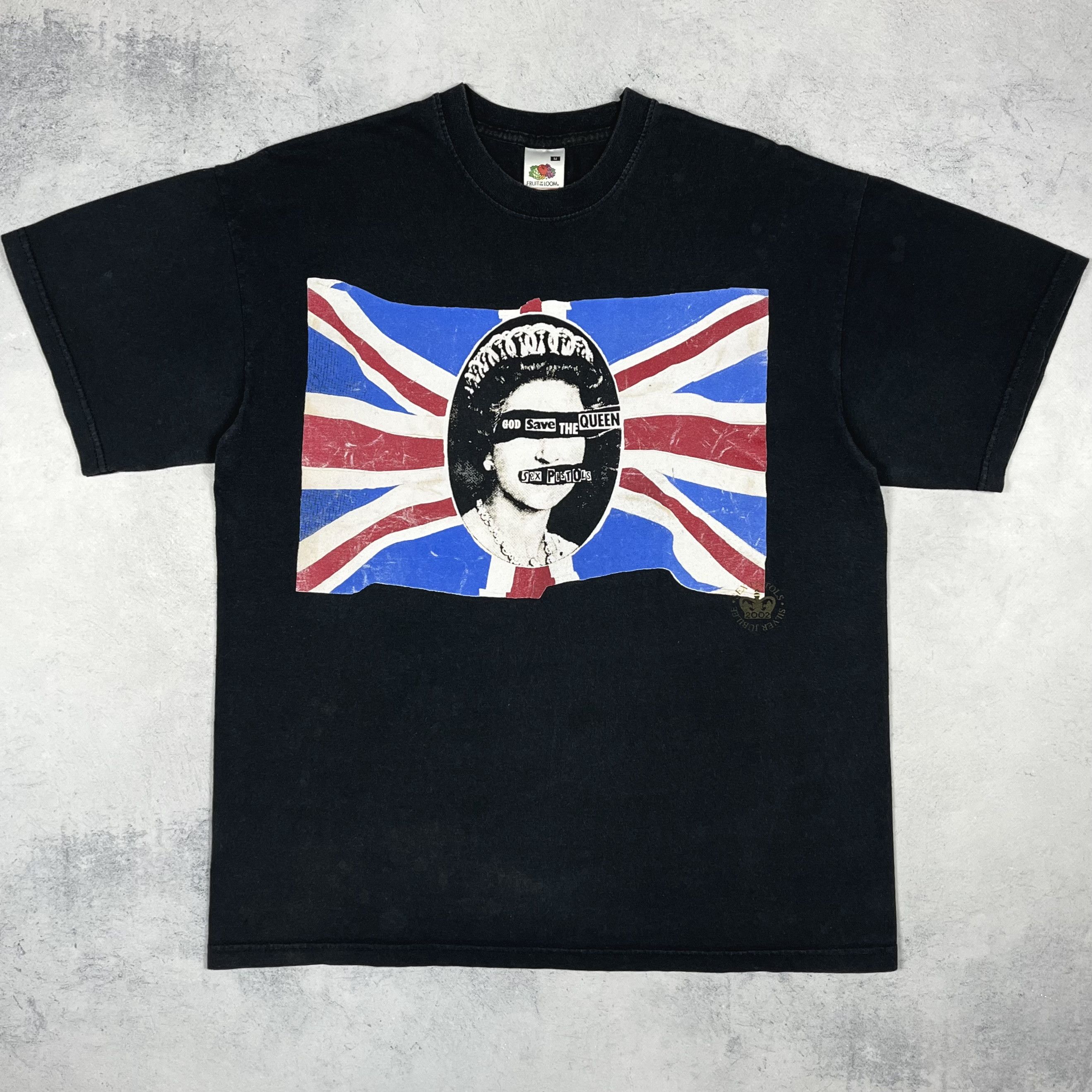 Band Tees Vintage Sex Pistols “God Save The Queen” Band T Shirt 2002 Size US M / EU 48-50 / 2 - 2 Thumbnail